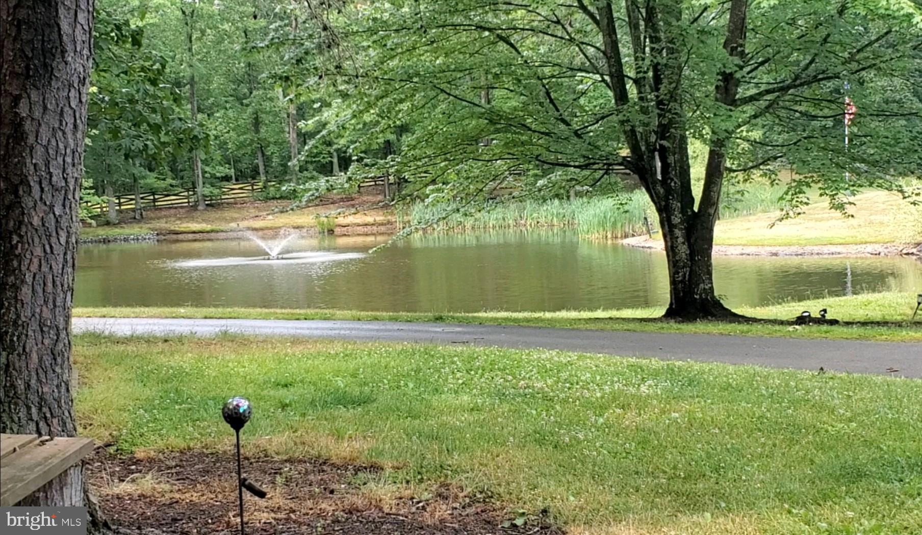 GROUSE HOLLOW ESTATES - Residential Lease