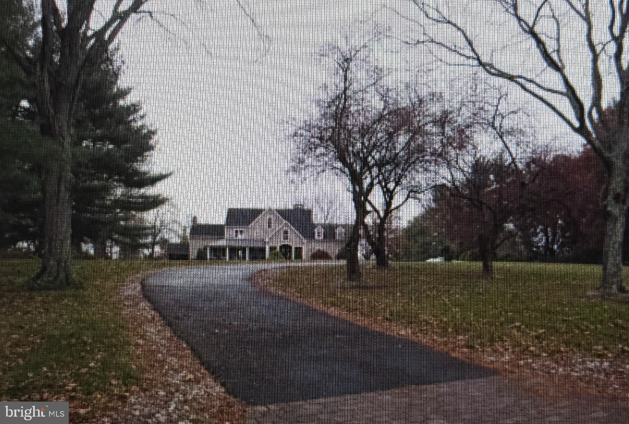 1420 PHEASANT RUN CIRCLE