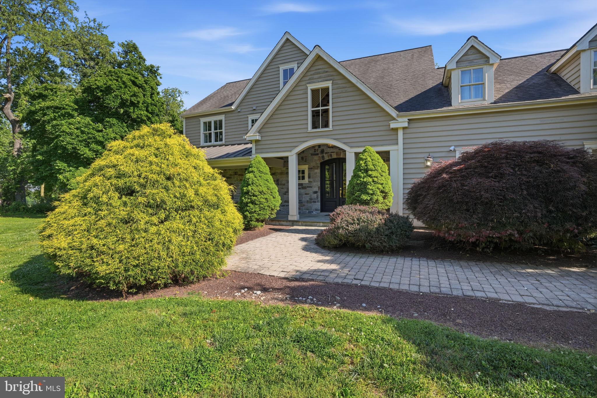 1420 PHEASANT RUN CIRCLE