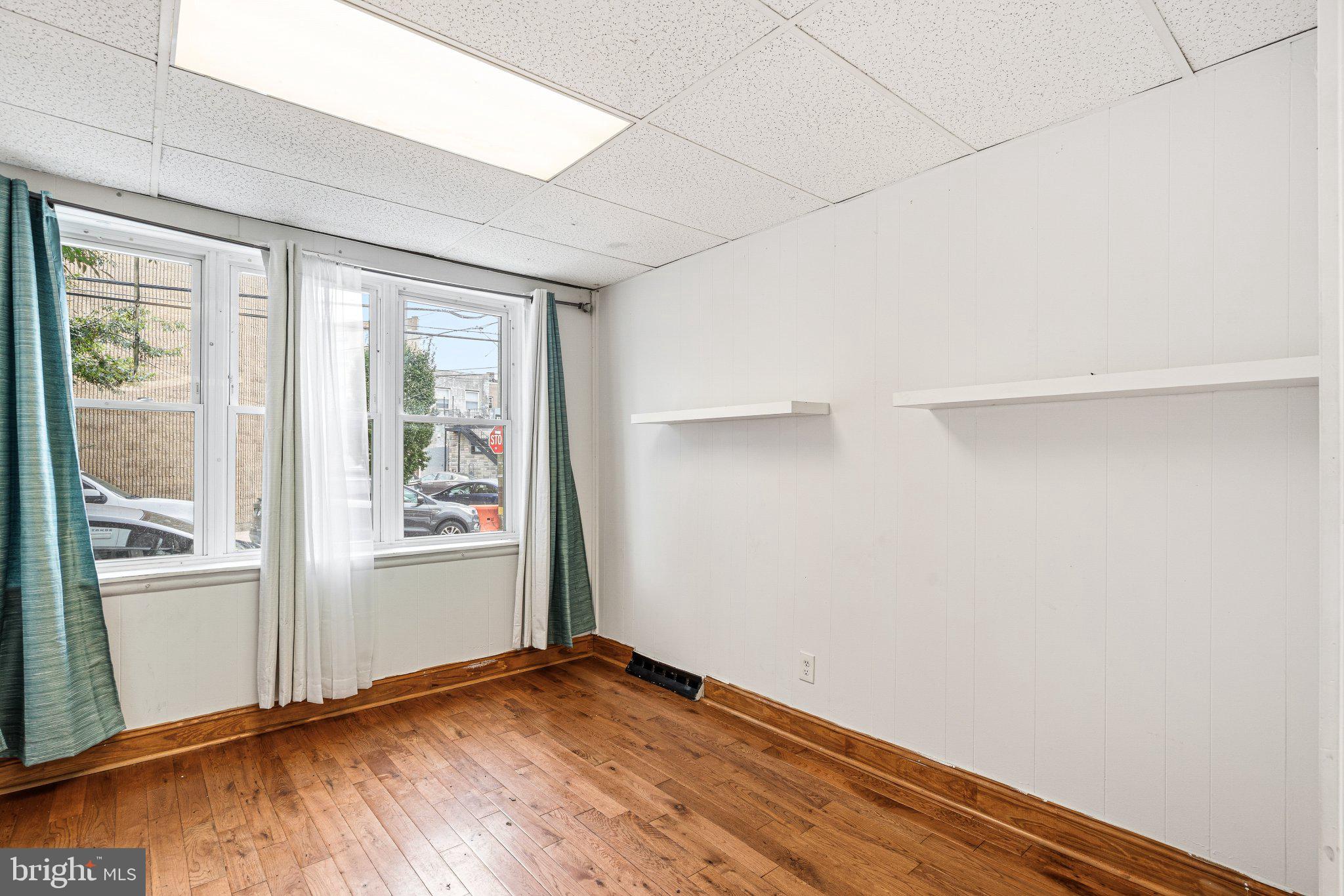 2533 S 13TH STREET