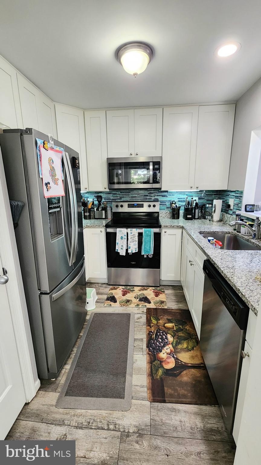 FAIR WOODS - Residential Lease