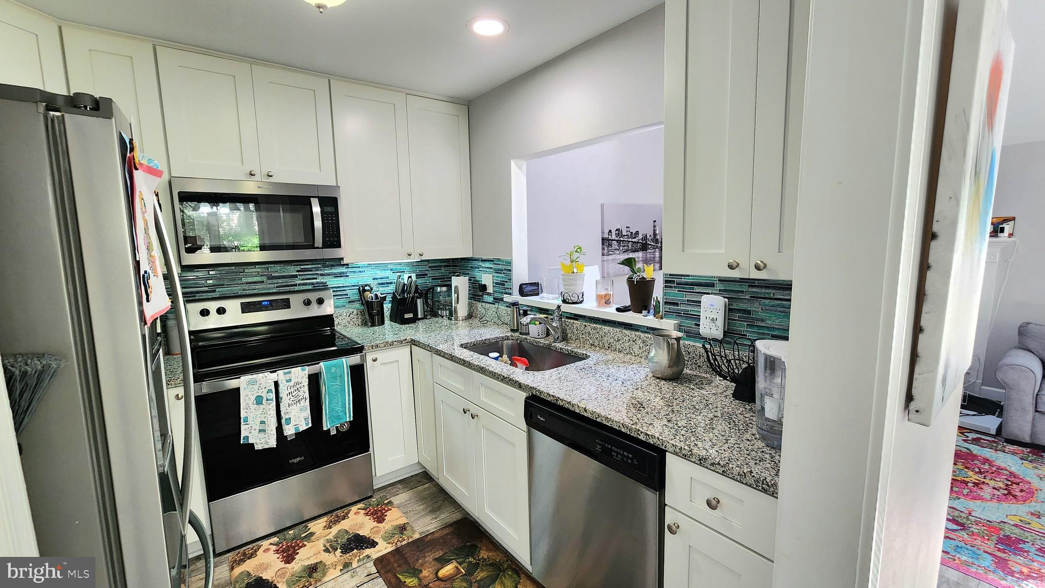 FAIR WOODS - Residential Lease