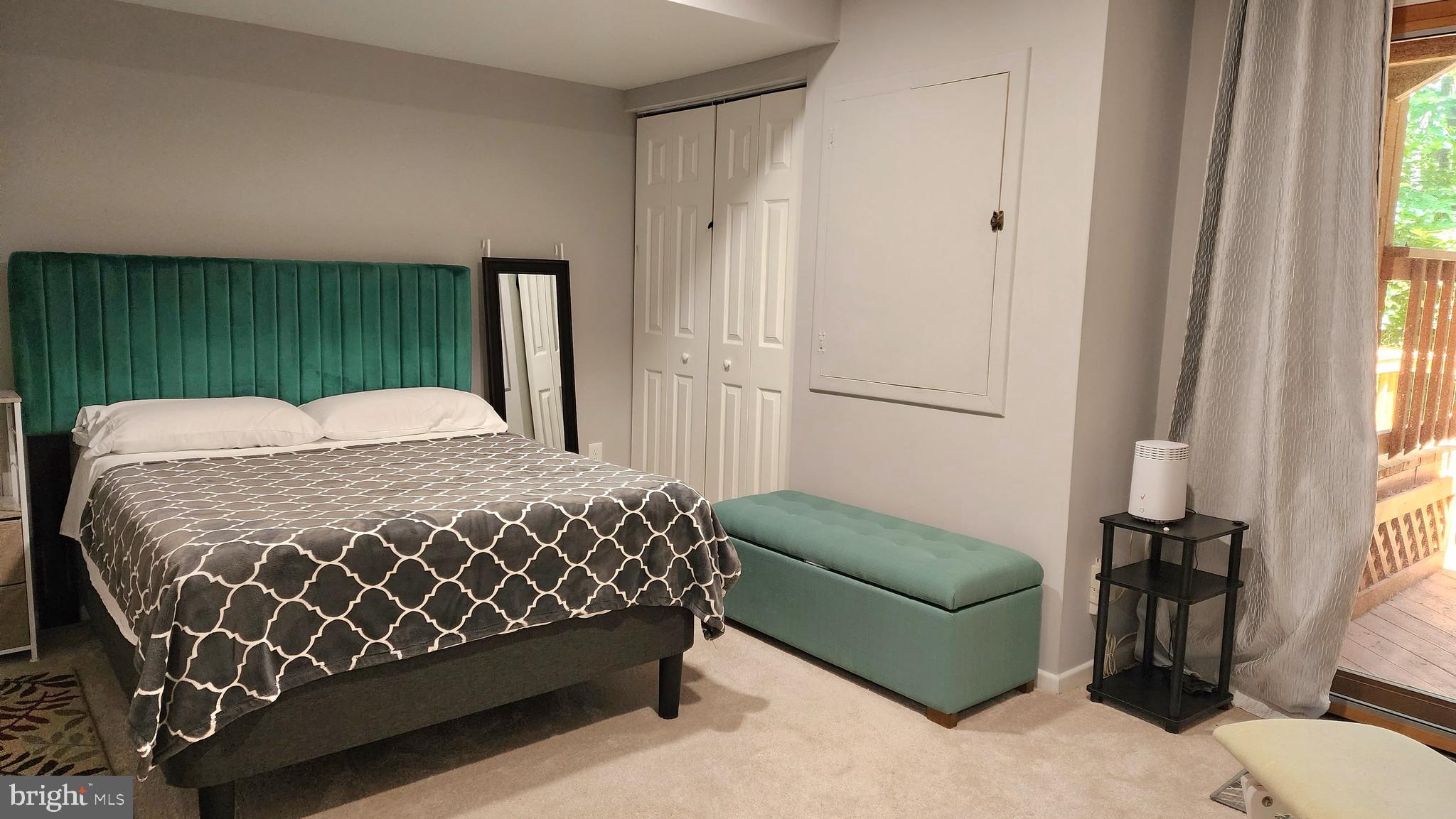 FAIR WOODS - Residential Lease