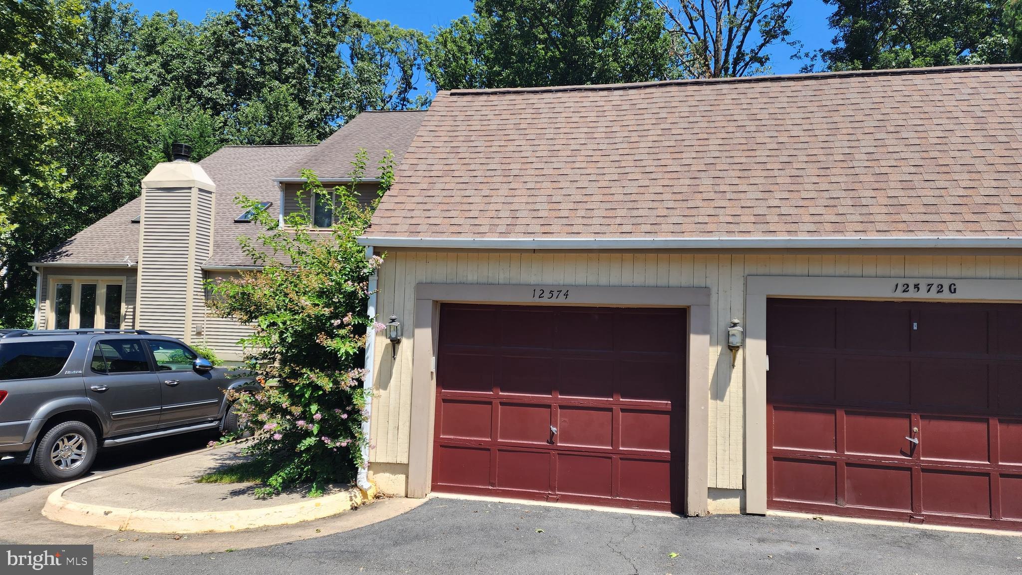 FAIR WOODS - Residential Lease