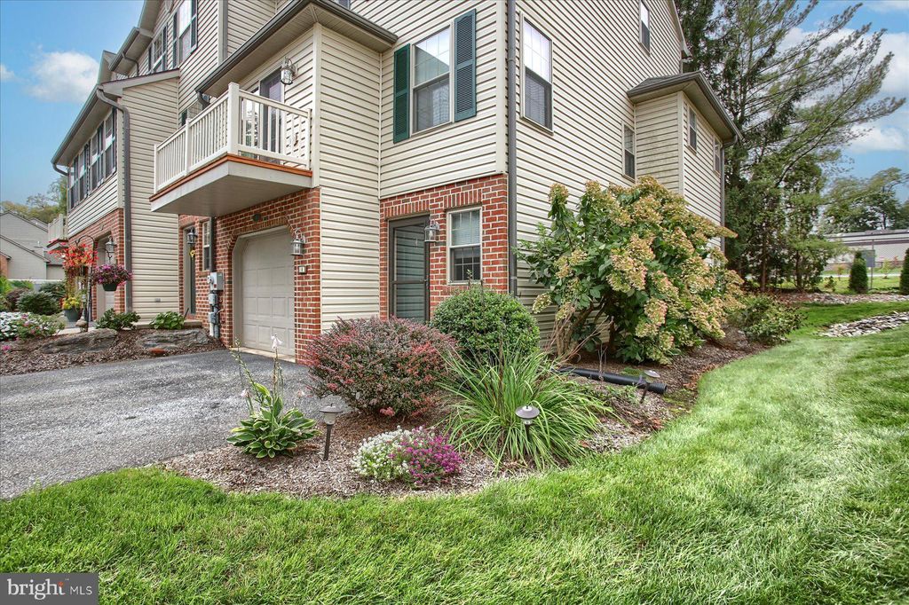 Photo of 4 River Bend Park, Lancaster, PA 17602 (MLS # PALA2041296)