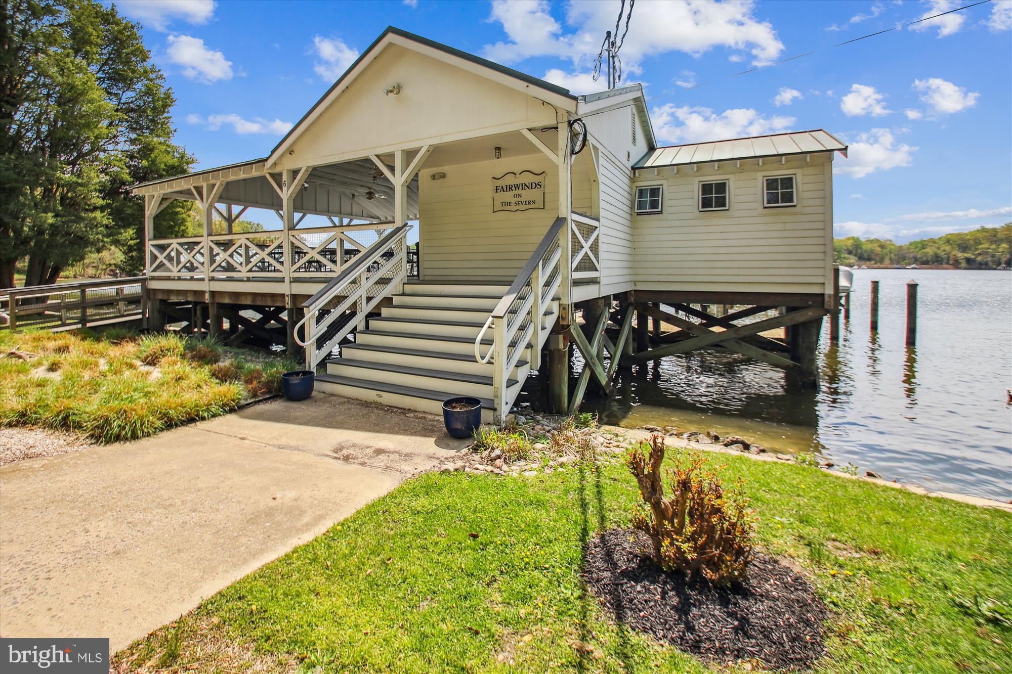 FAIRWINDS ON SEVERN - Residential