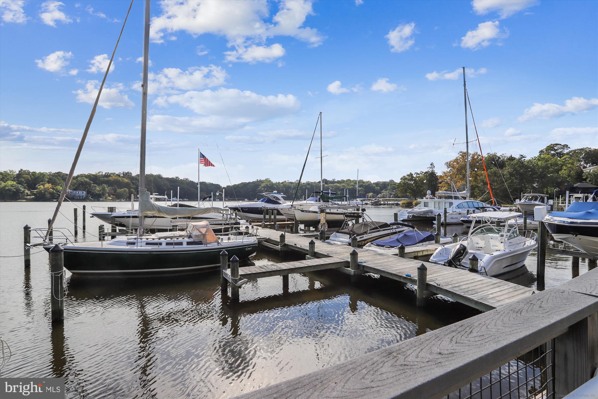 FAIRWINDS ON SEVERN - Residential