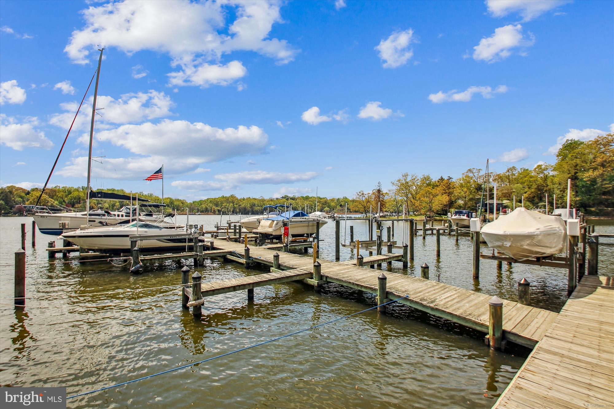 FAIRWINDS ON SEVERN - Residential