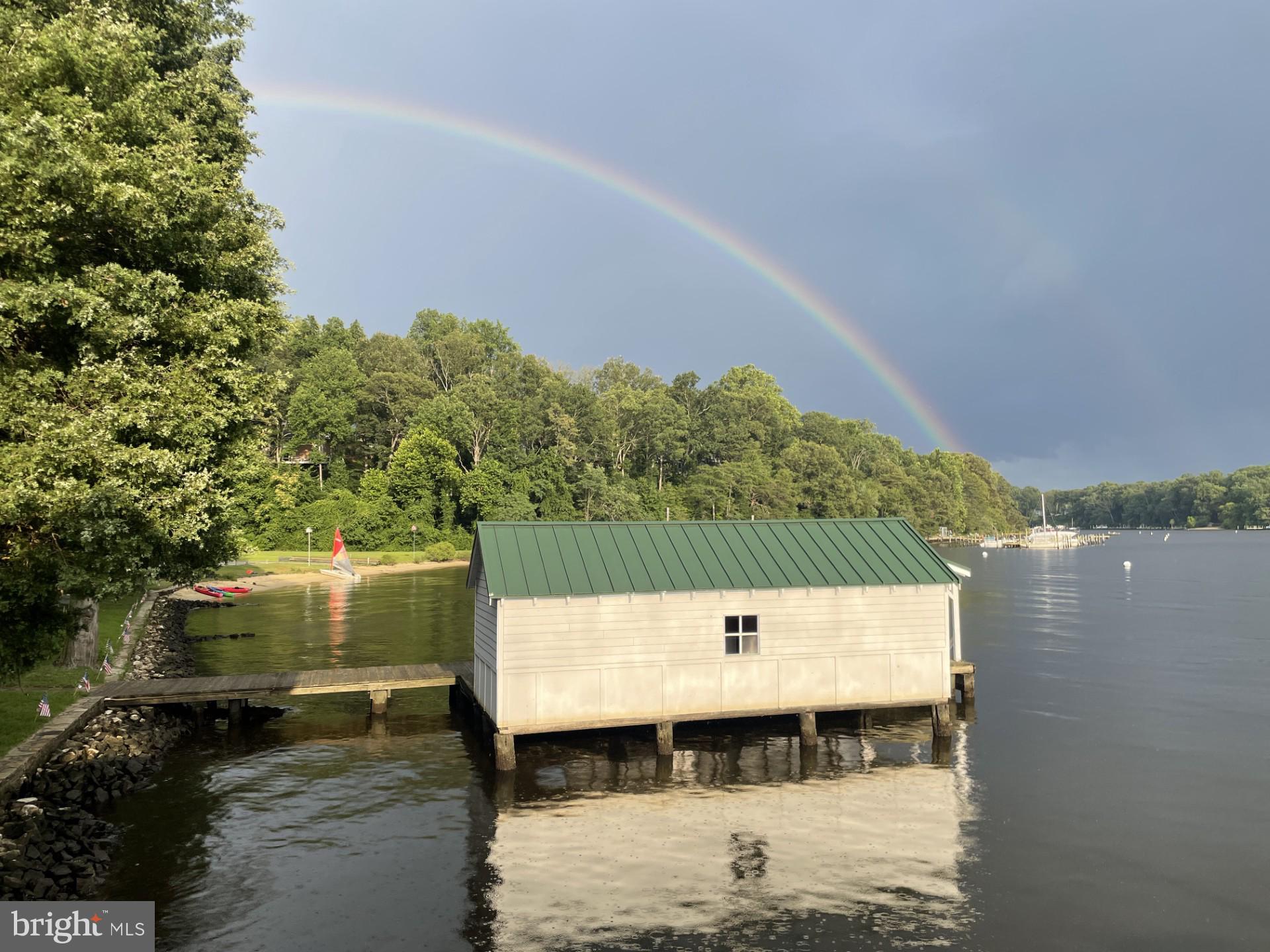 FAIRWINDS ON SEVERN - Residential