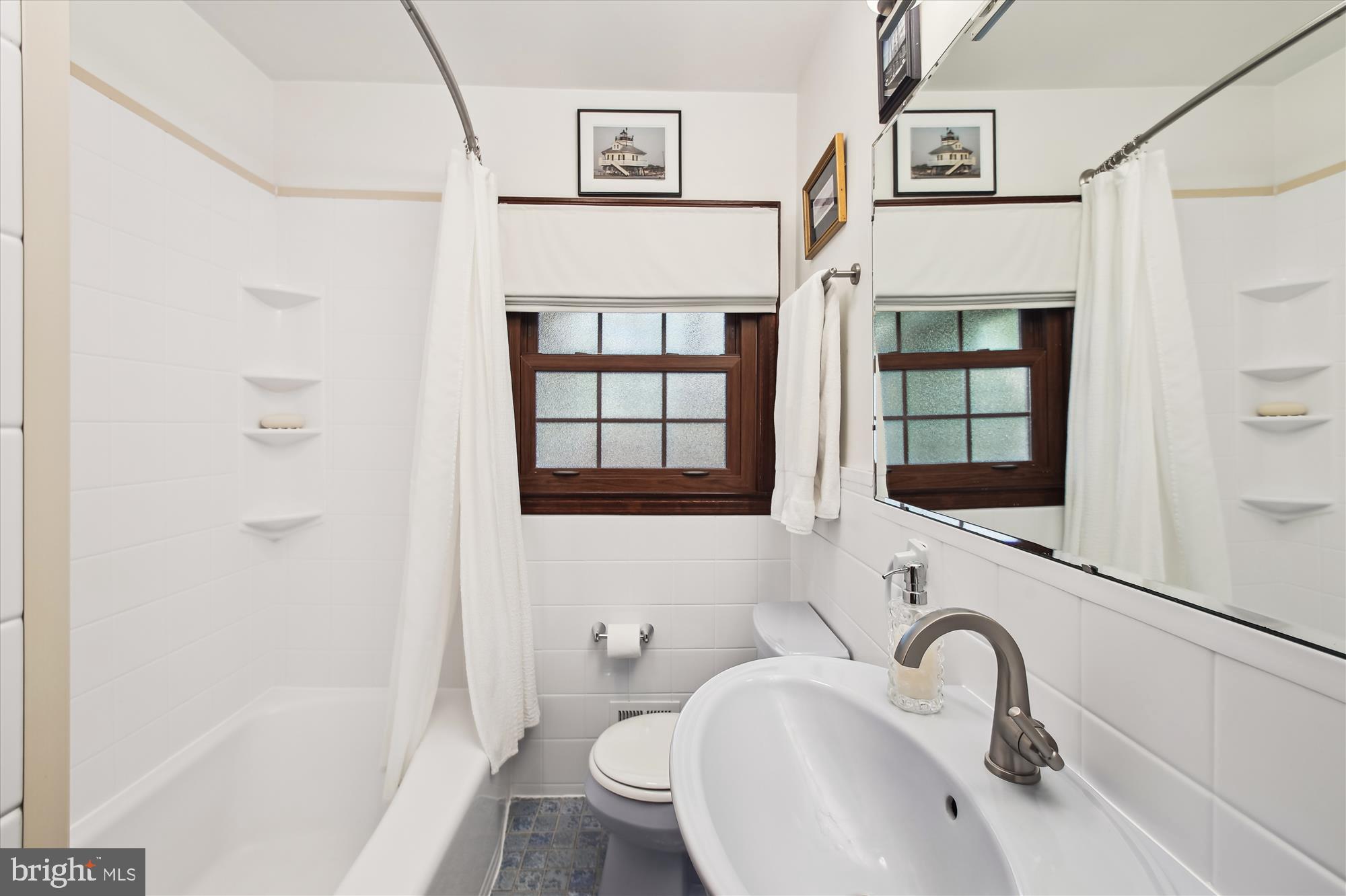 FAIRWINDS ON SEVERN - Residential