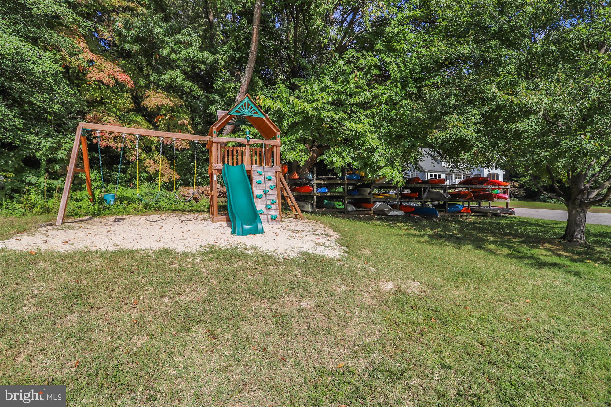 FAIRWINDS ON SEVERN - Residential