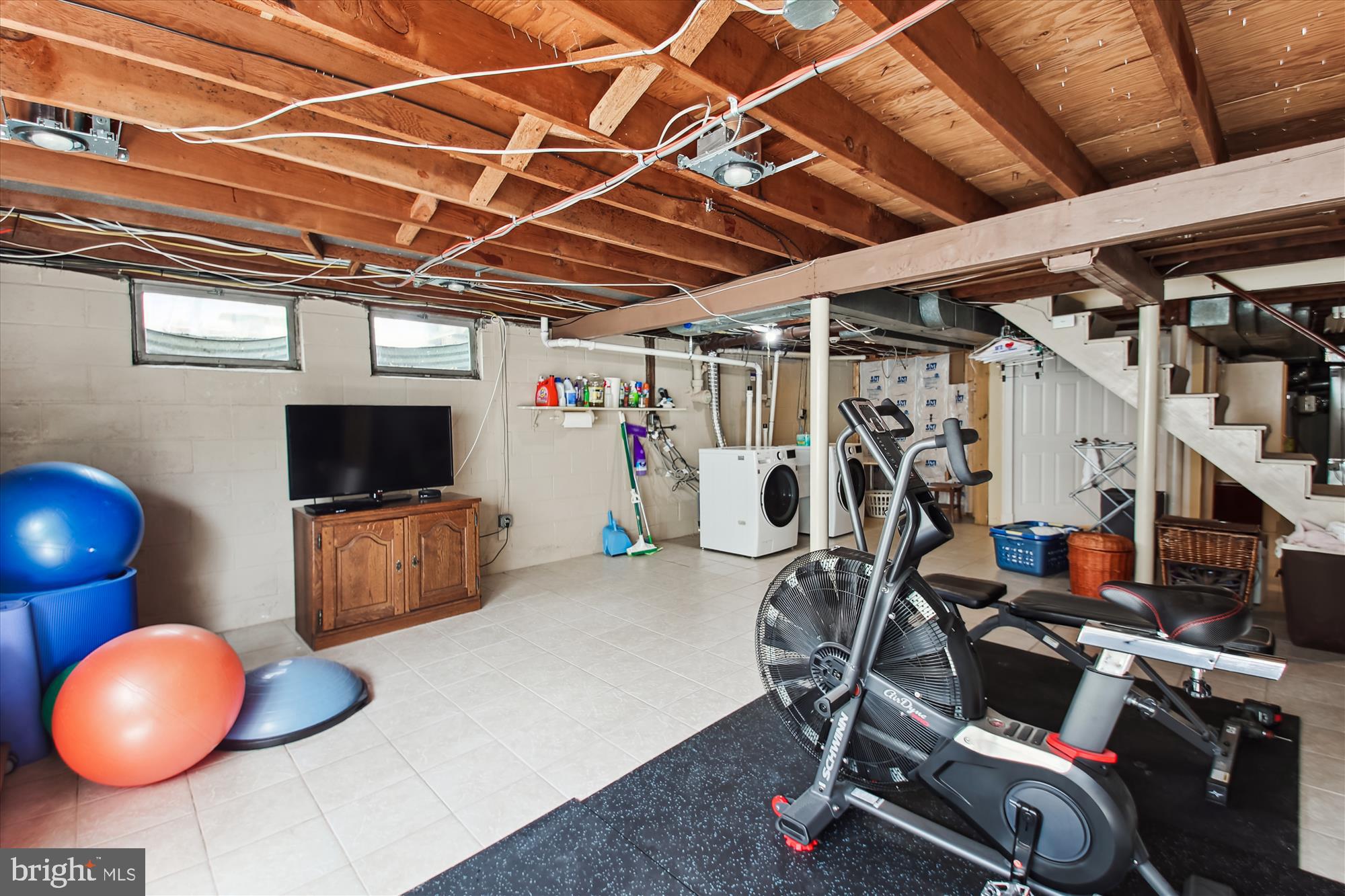 FAIRWINDS ON SEVERN - Residential