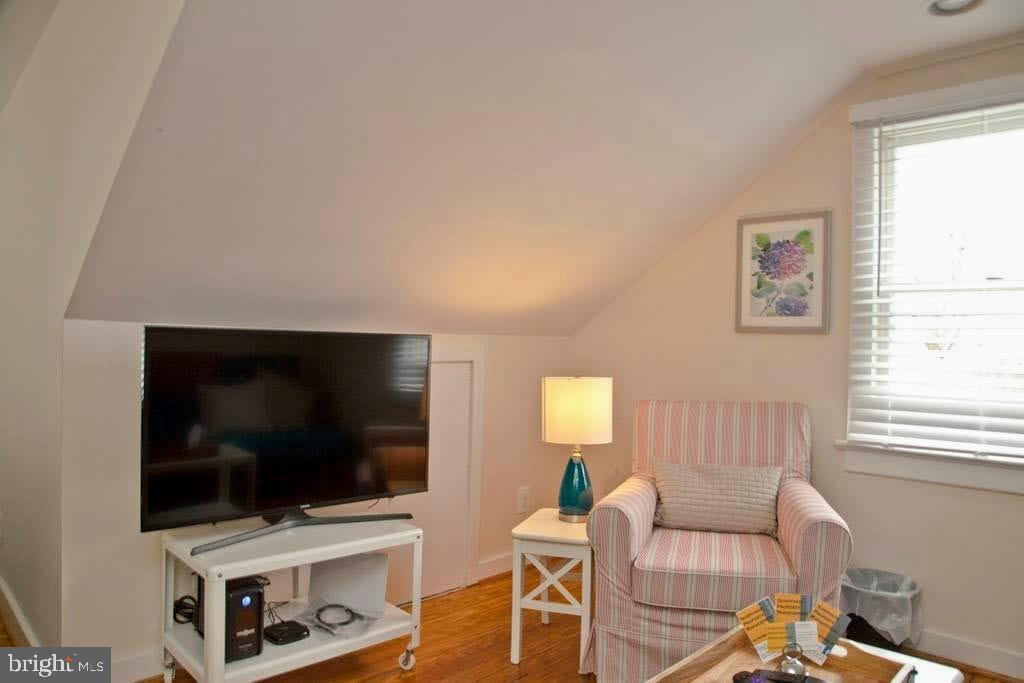 CHERRYDALE - Residential Income