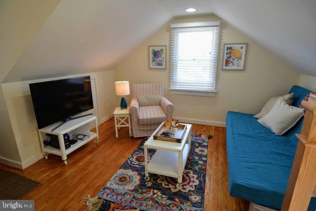 CHERRYDALE - Residential Income