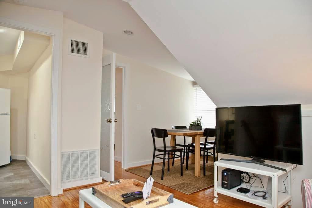 CHERRYDALE - Residential Income