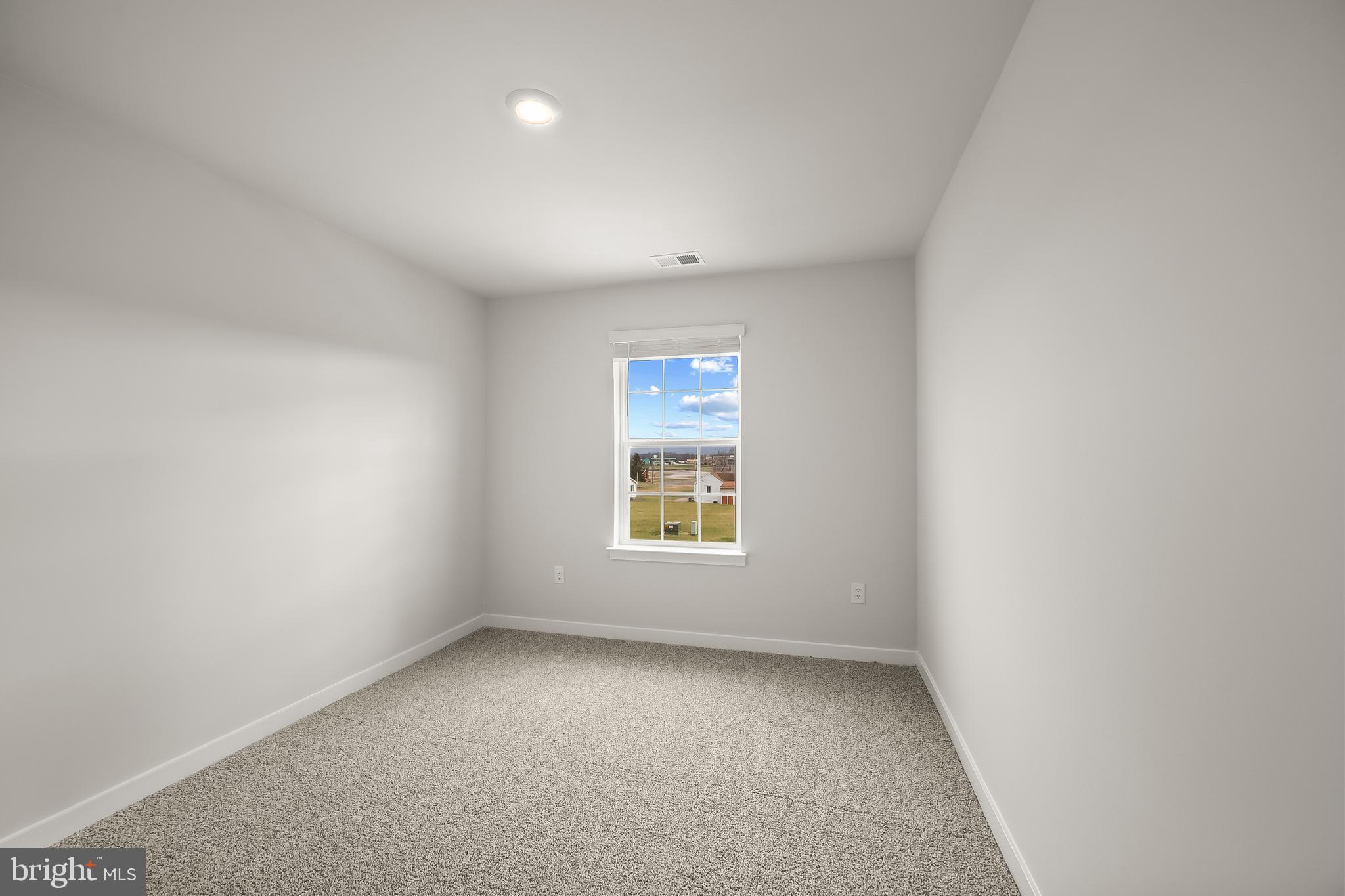 RIVERPOINTE - Residential