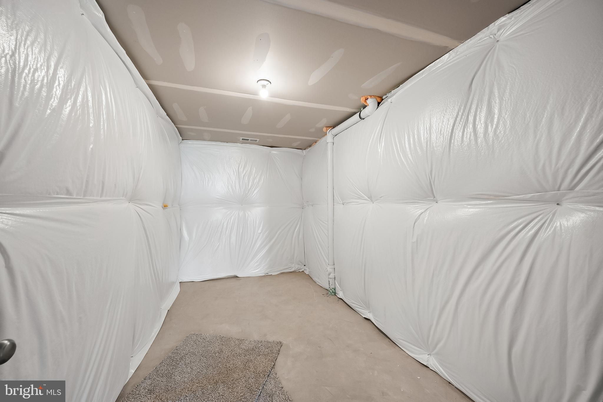 RIVERPOINTE - Residential