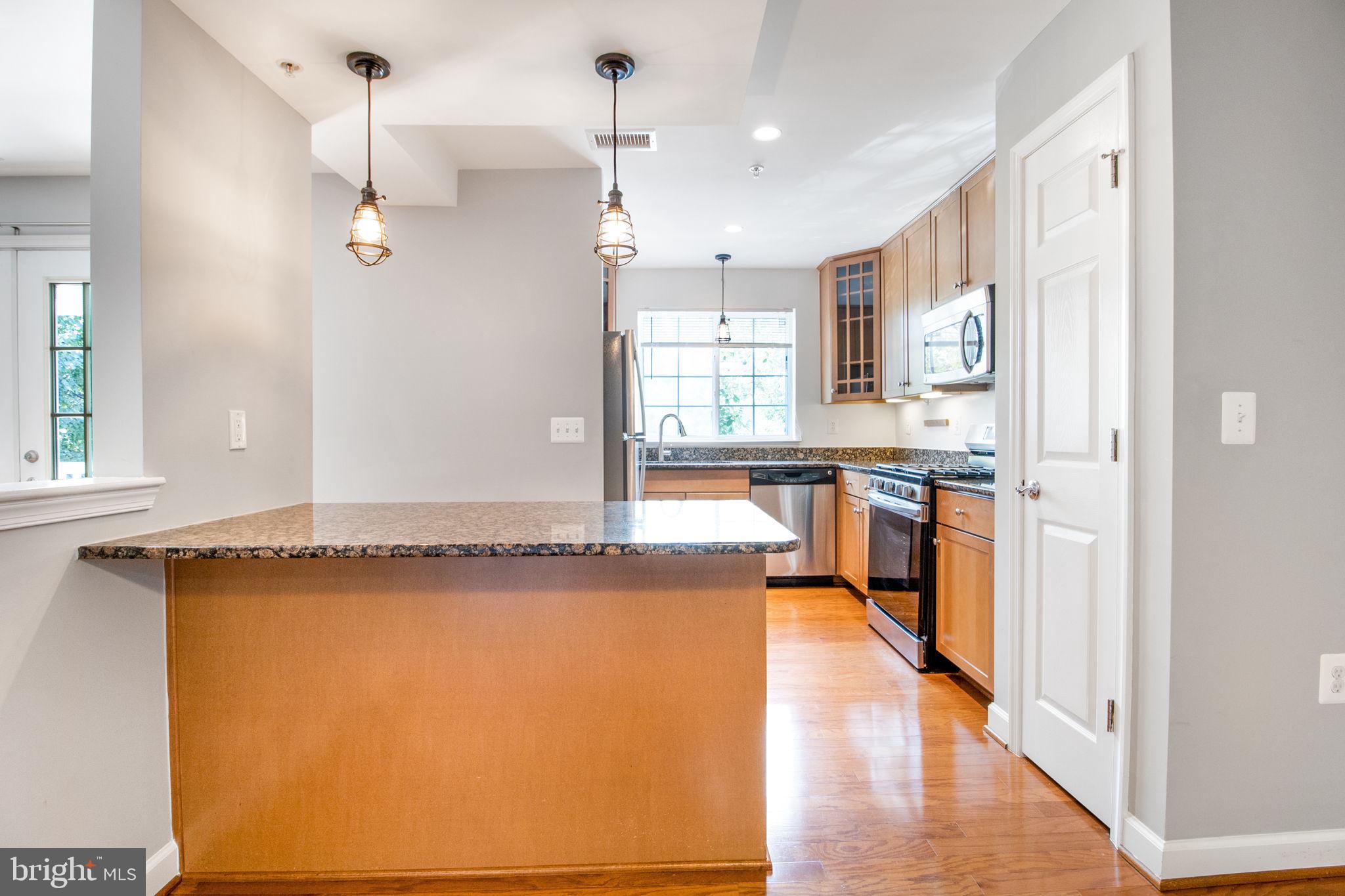 WEST VILLAGE OF SHIRLINGTON - Residential