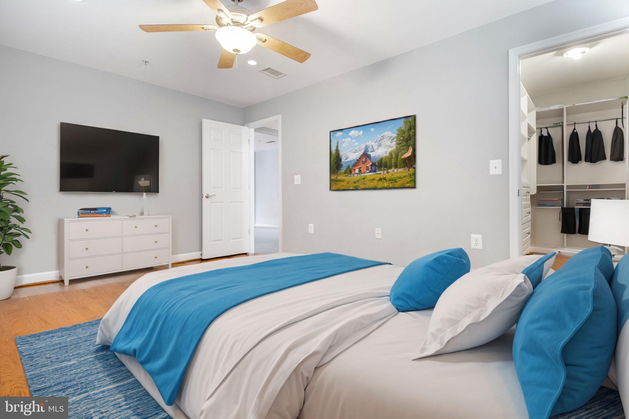 WEST VILLAGE OF SHIRLINGTON - Residential