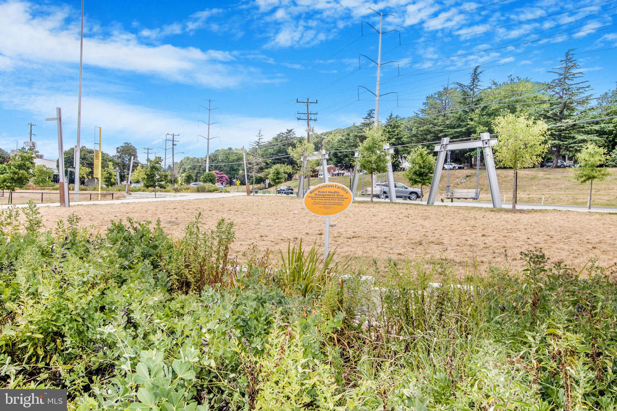 WEST VILLAGE OF SHIRLINGTON - Residential