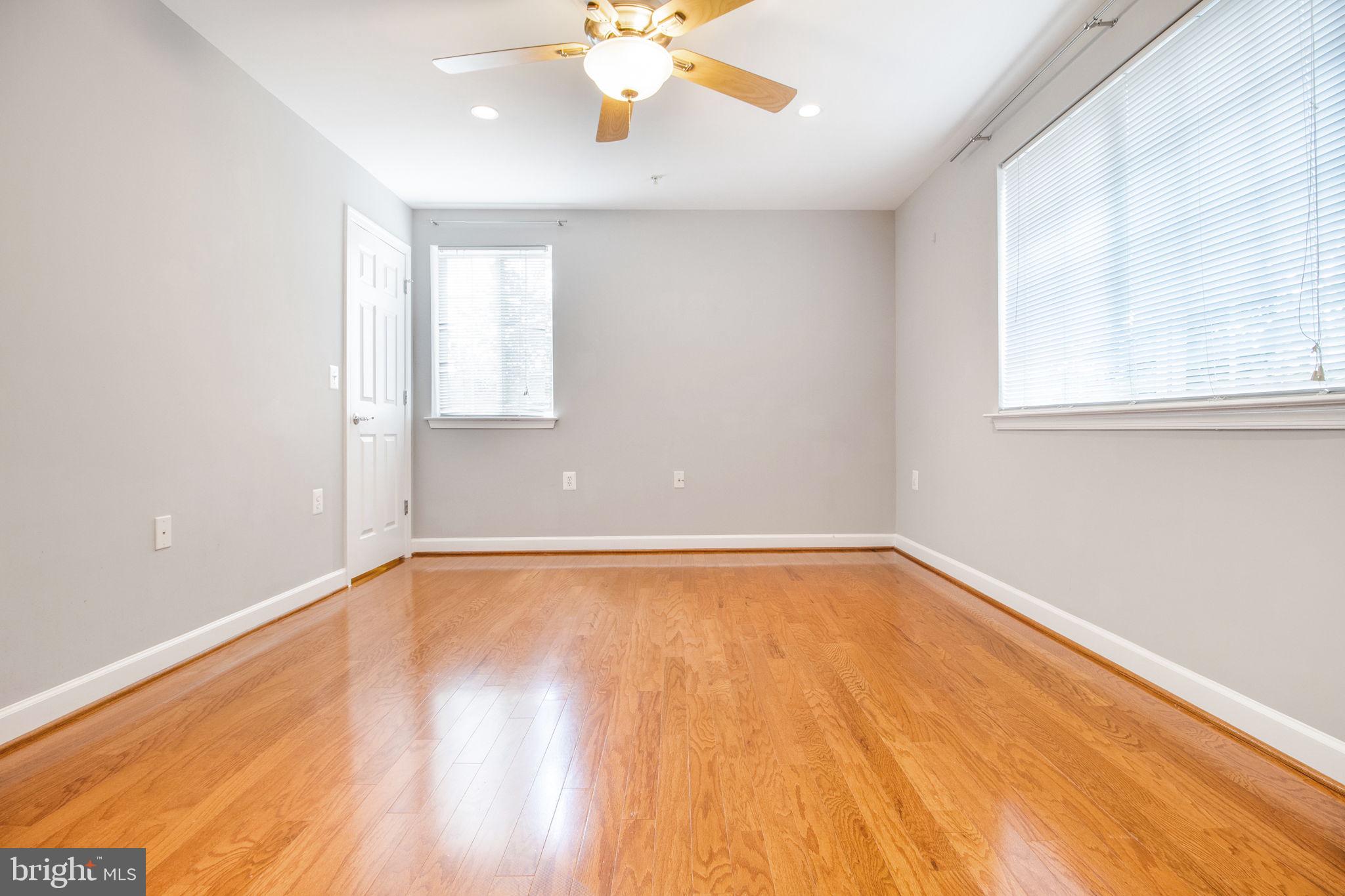 WEST VILLAGE OF SHIRLINGTON - Residential