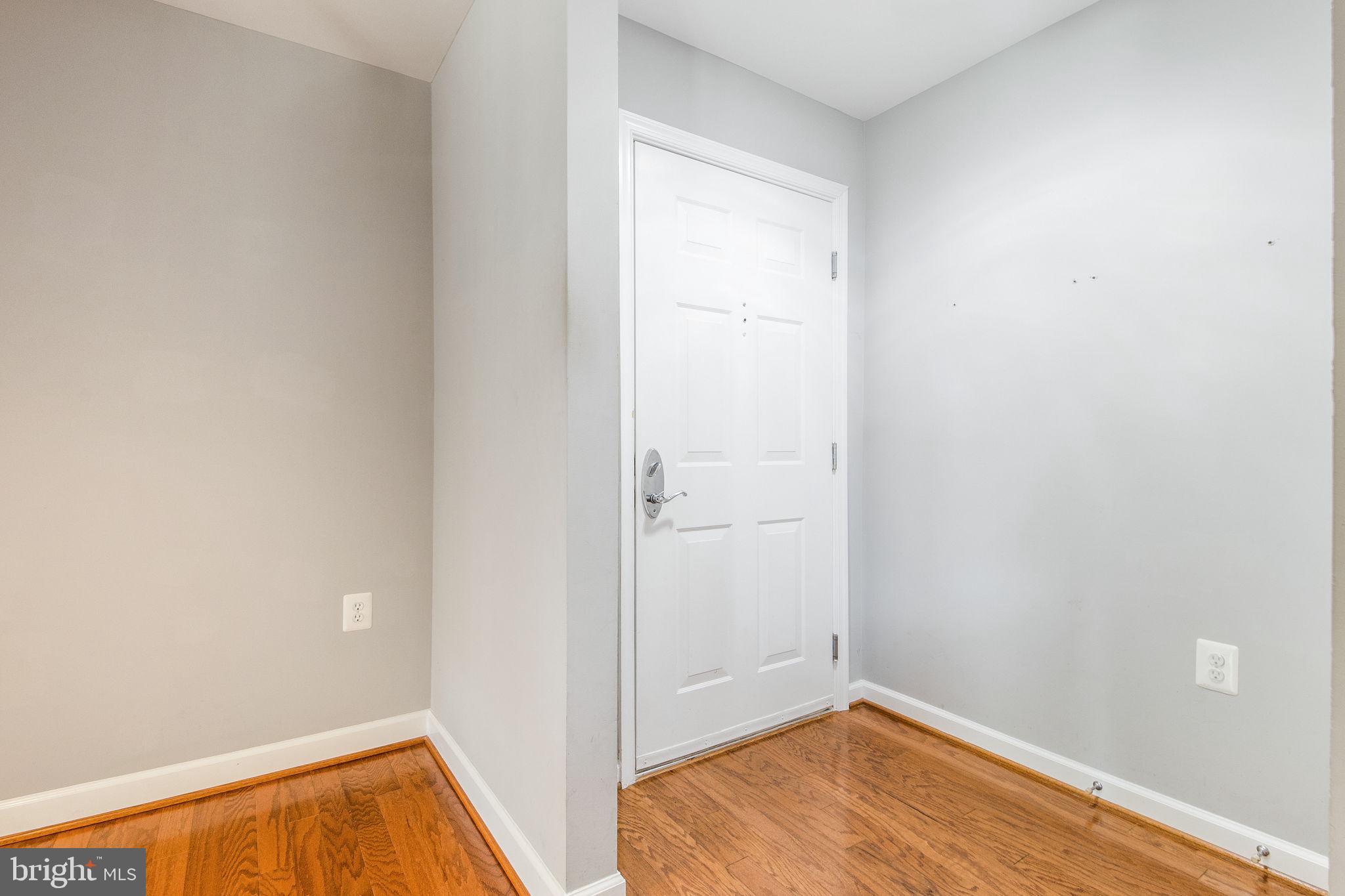 WEST VILLAGE OF SHIRLINGTON - Residential