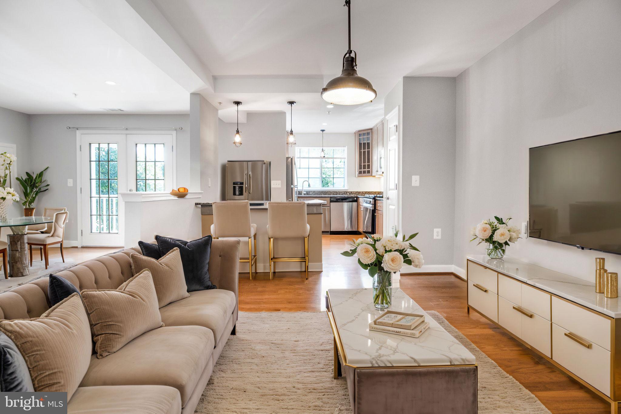 WEST VILLAGE OF SHIRLINGTON - Residential