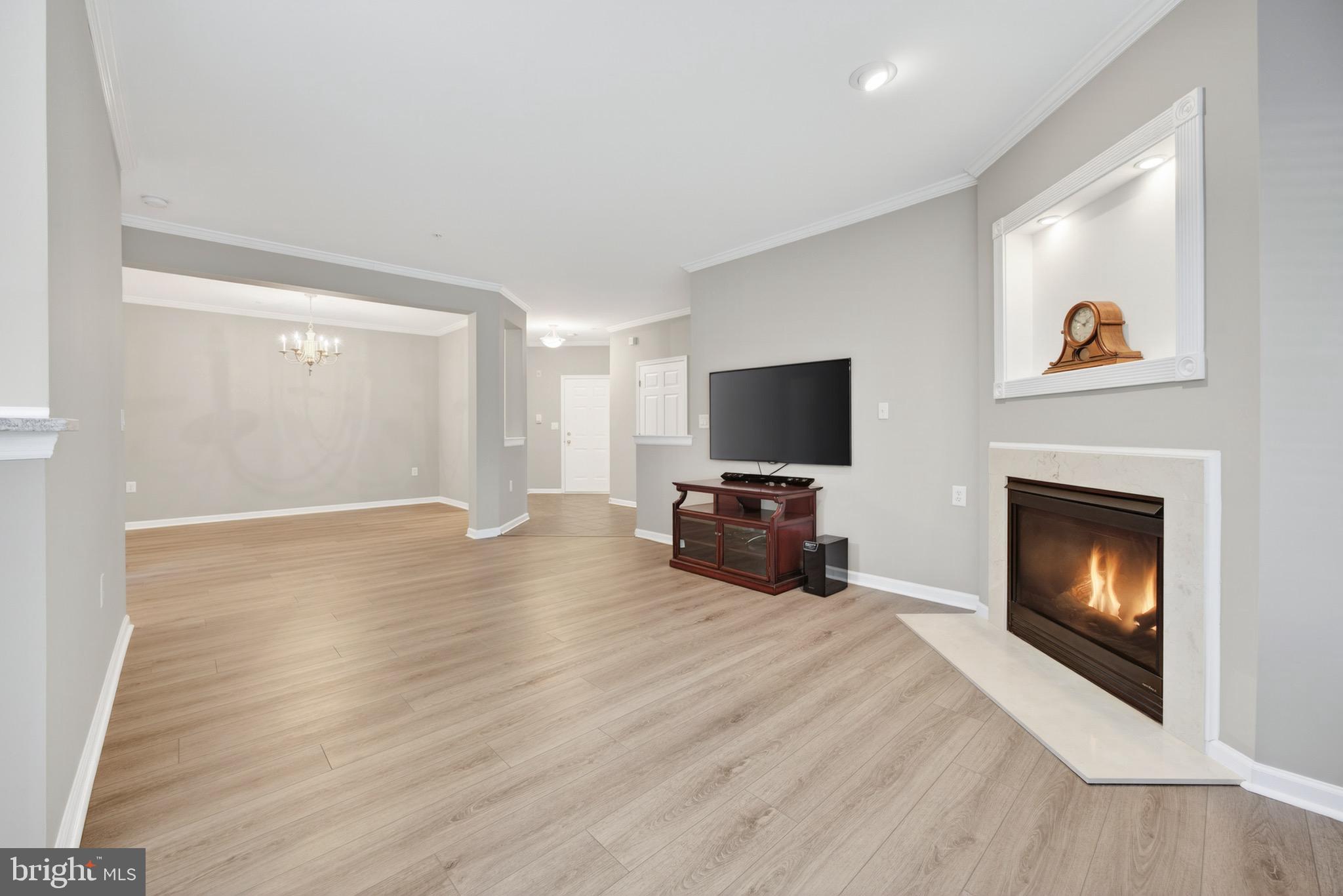 WAVERLY WOODS - Residential