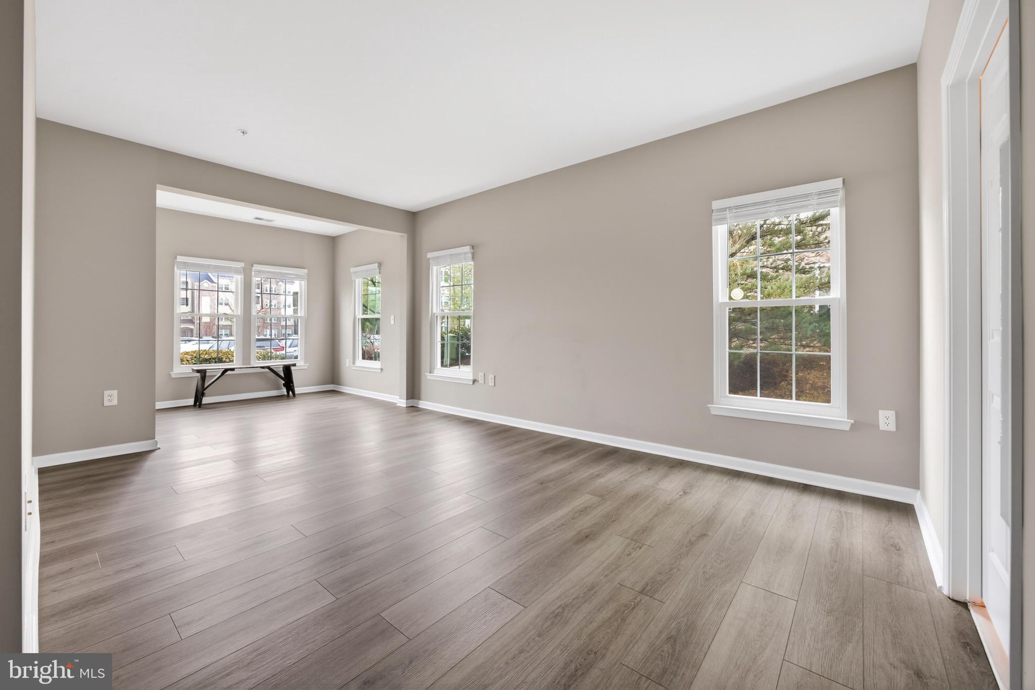 WAVERLY WOODS - Residential