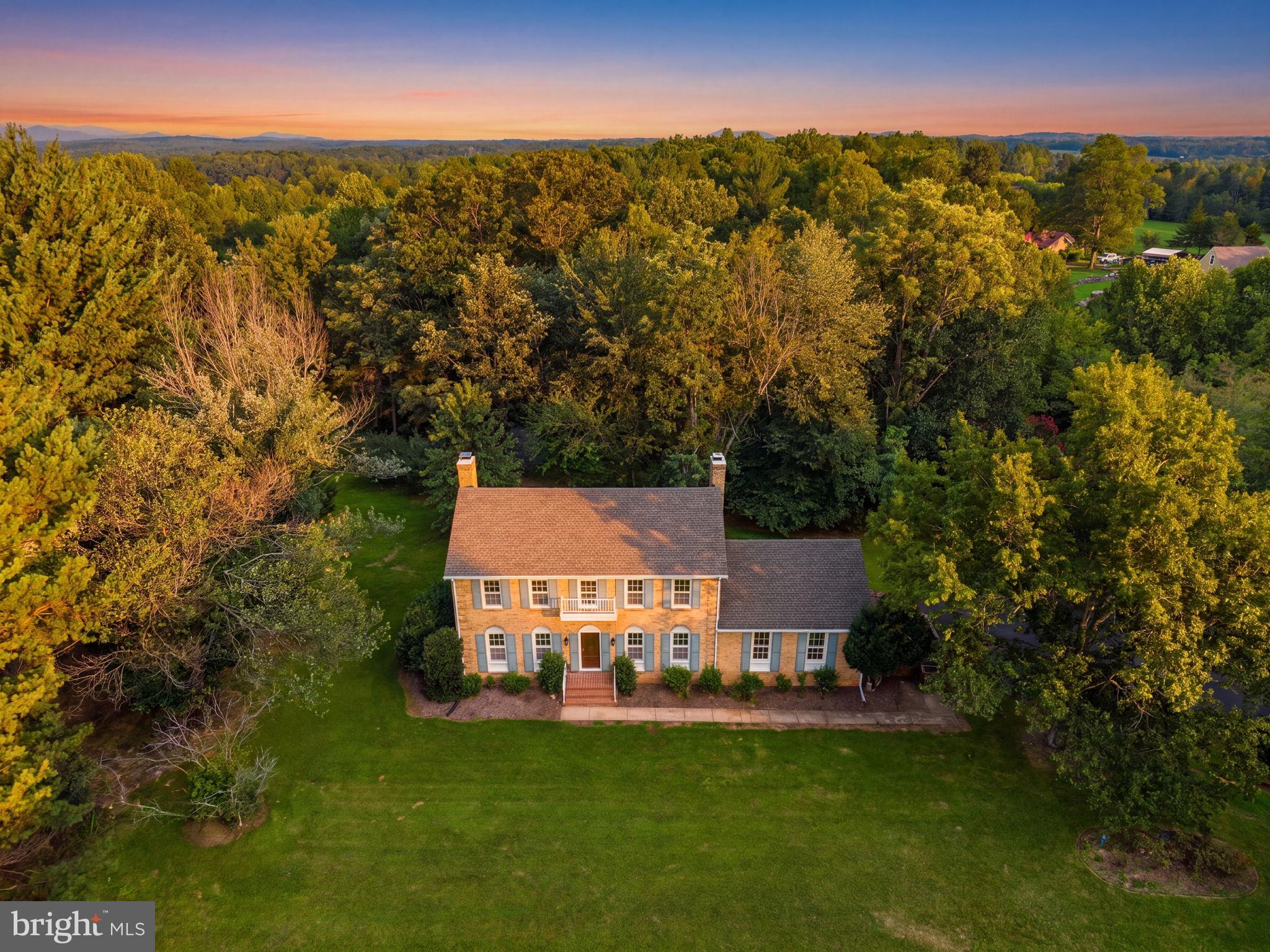 6989 FREDERICKSBURG ROAD