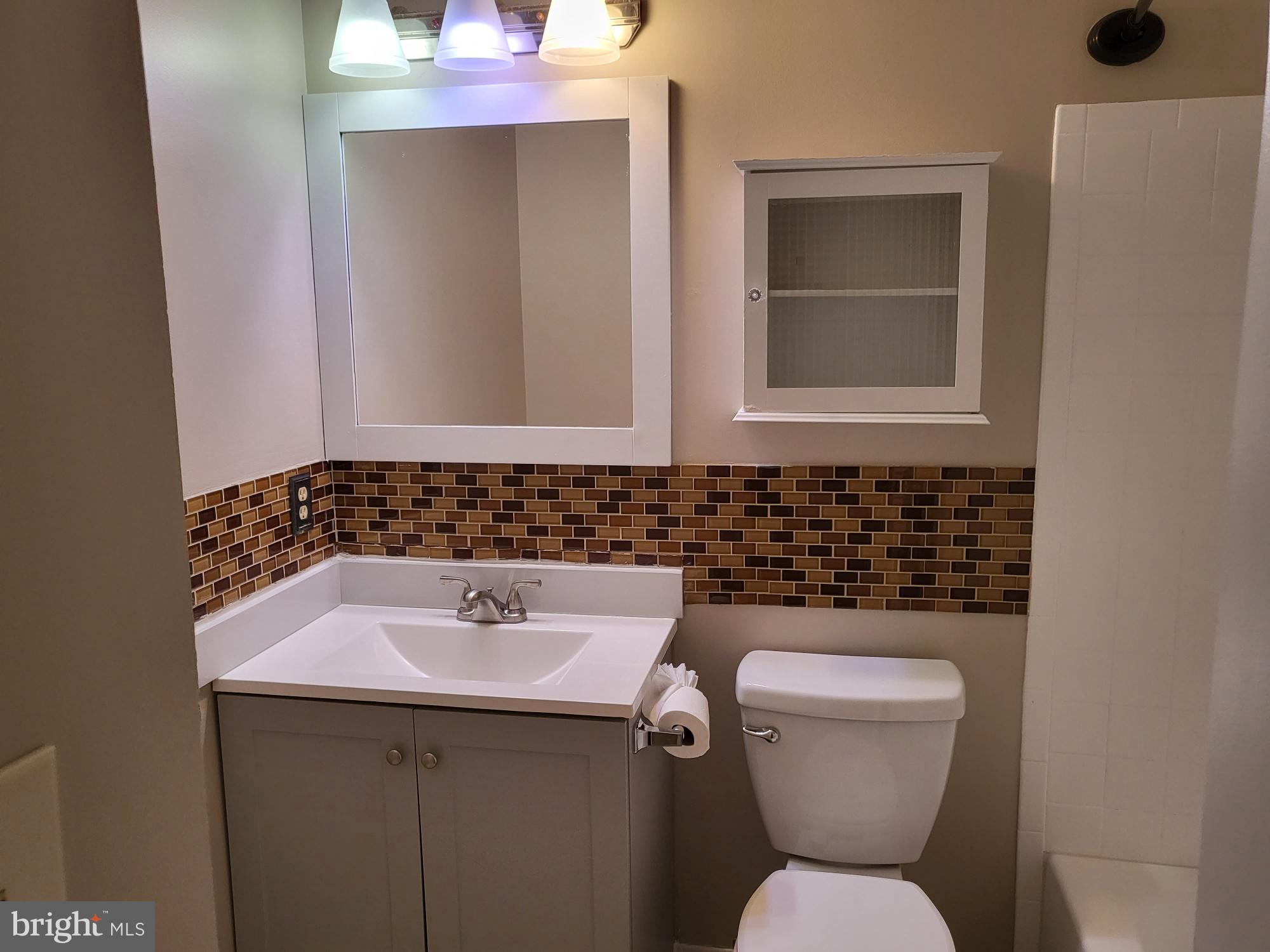 GUM SPRINGS - Residential Lease