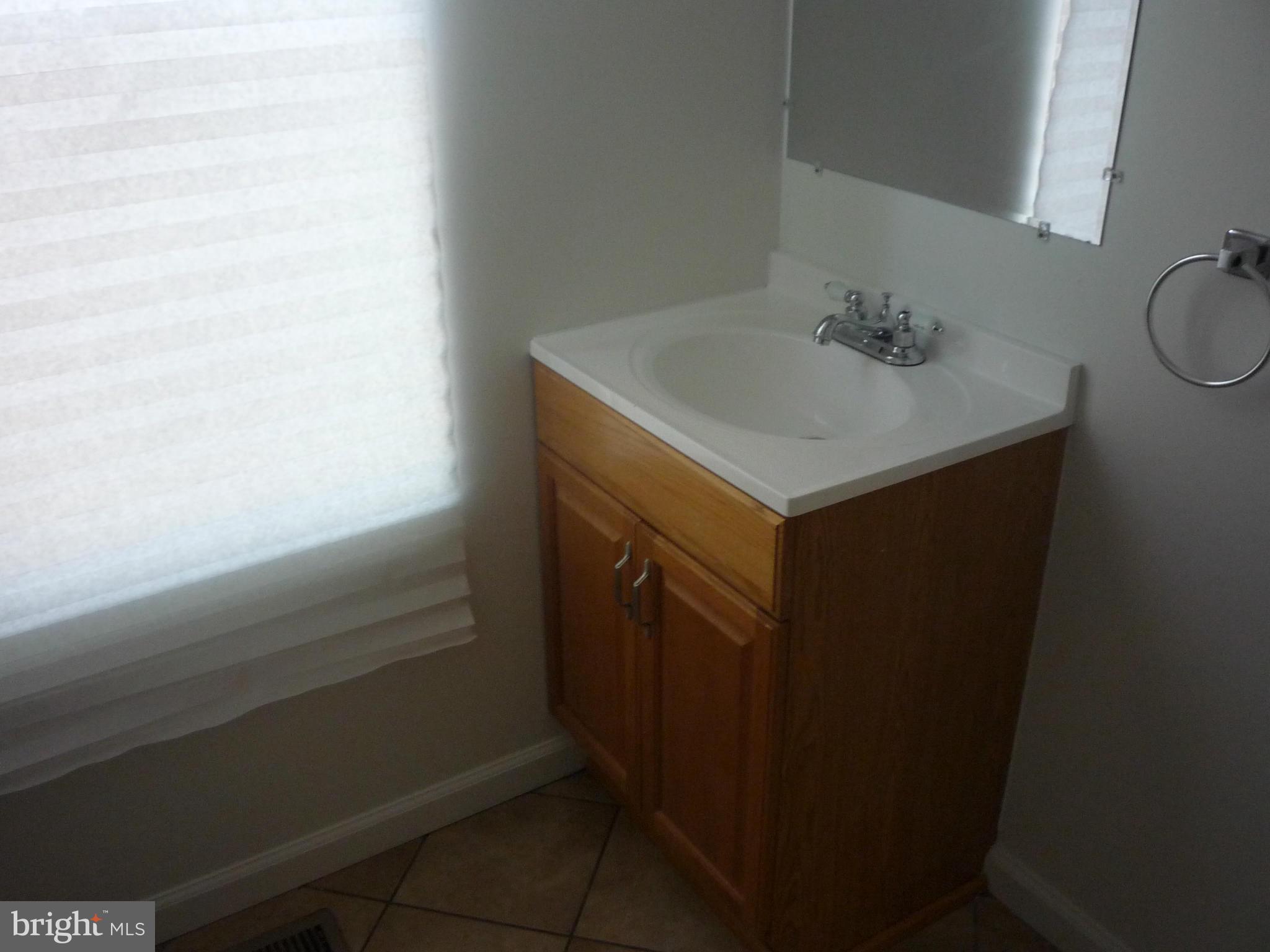 HOPKINS - Residential Lease