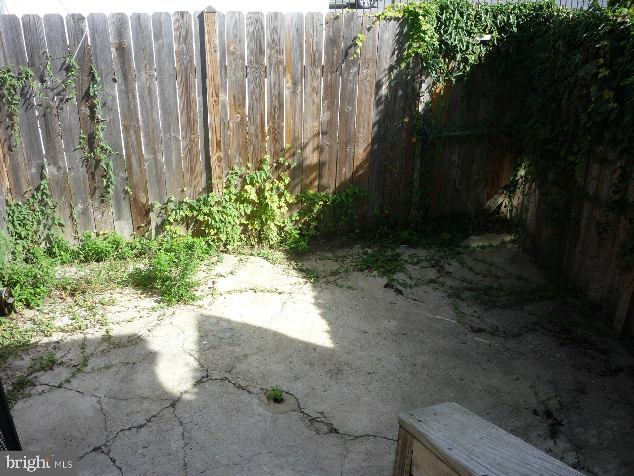 HOPKINS - Residential Lease