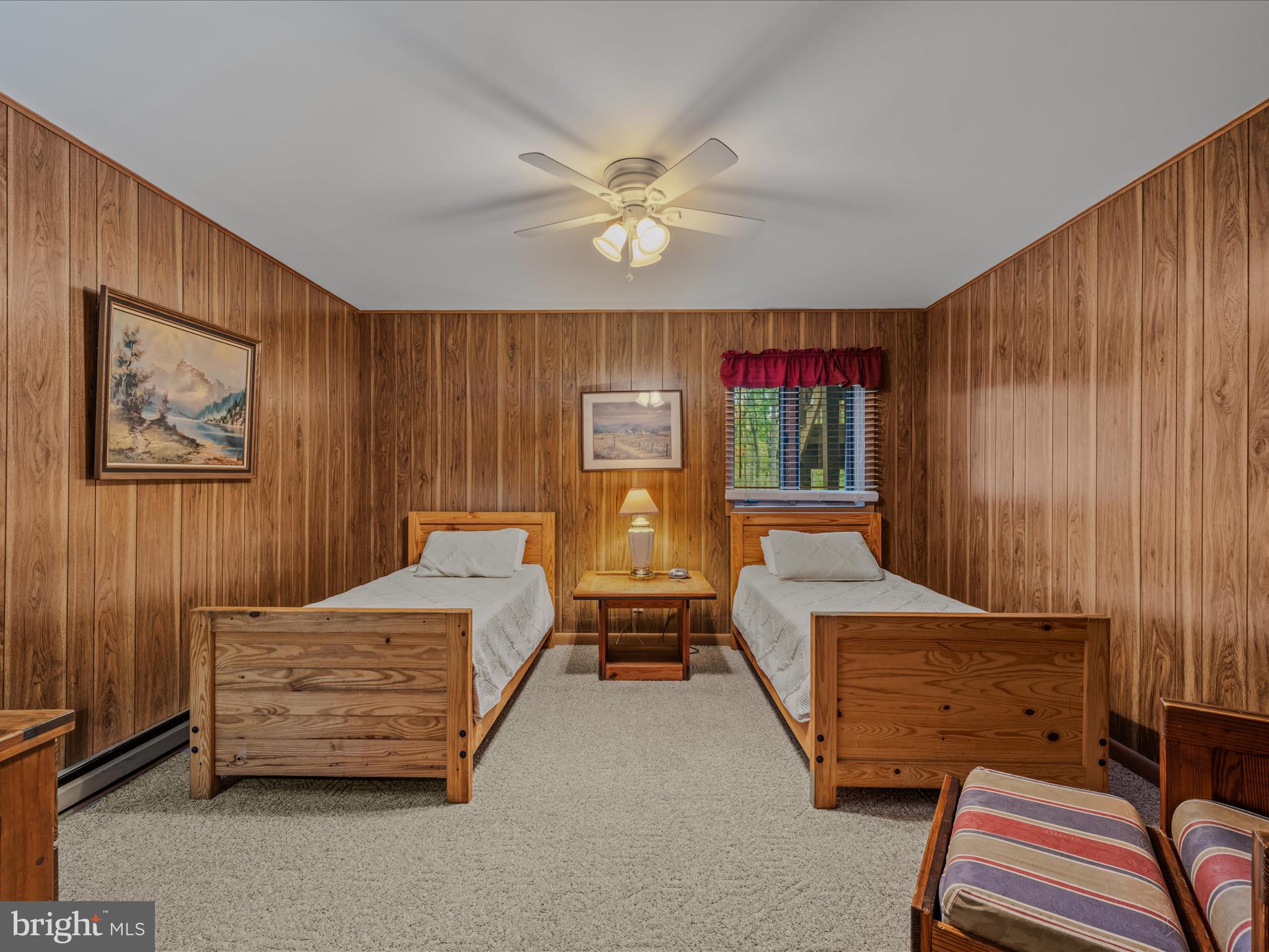 COOLFONT MOUNTAINSIDE - Residential