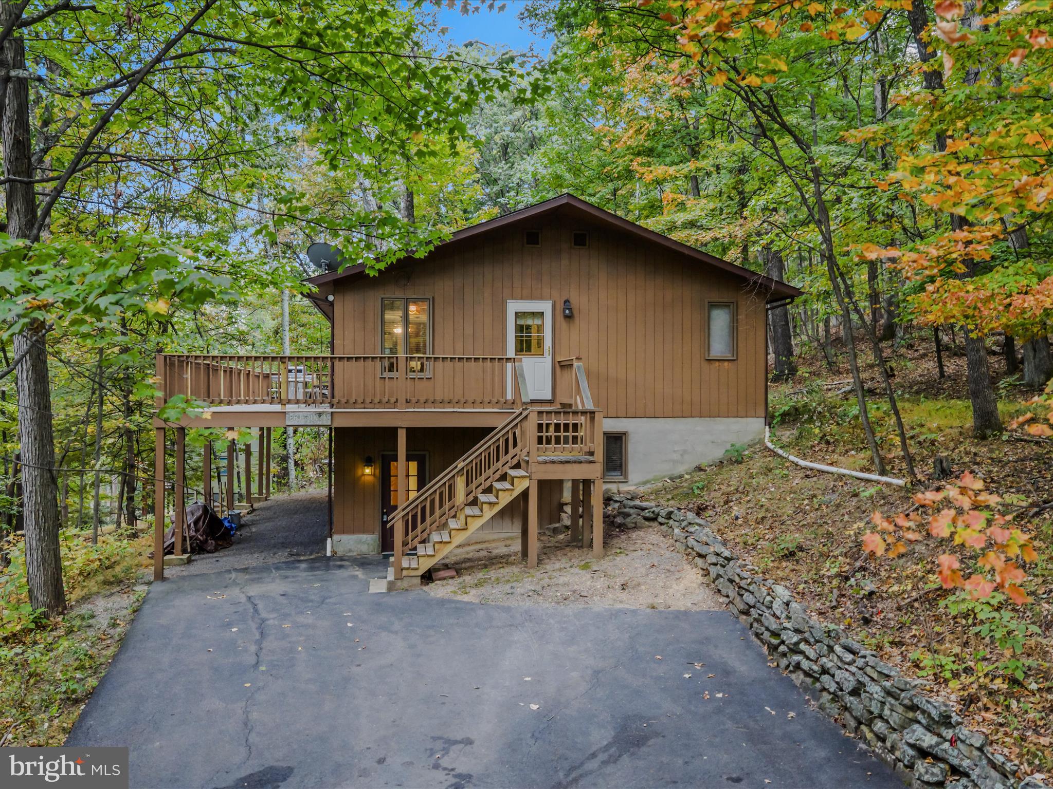 COOLFONT MOUNTAINSIDE - Residential