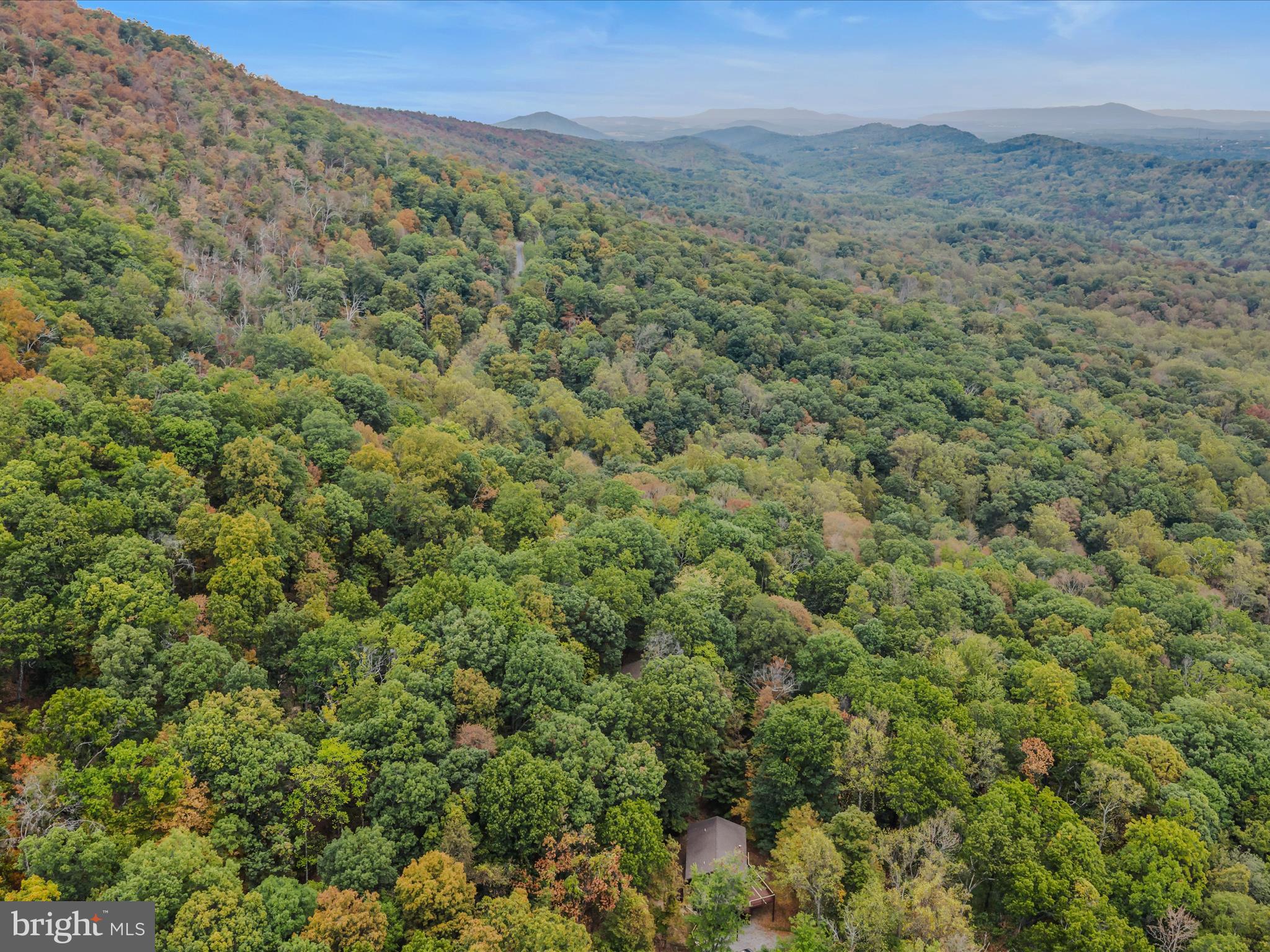 COOLFONT MOUNTAINSIDE - Residential