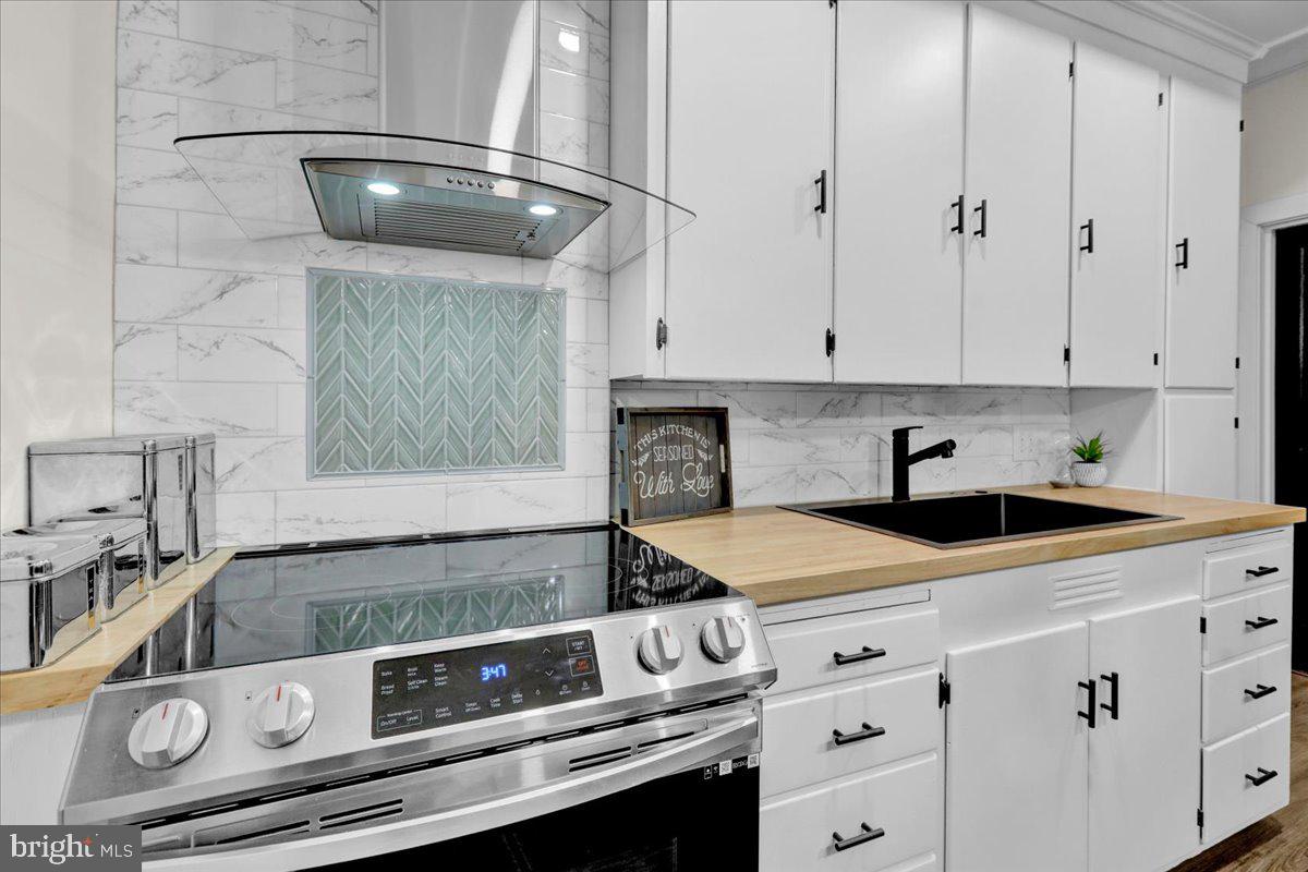 SOUTH 12TH ST AREA - Residential