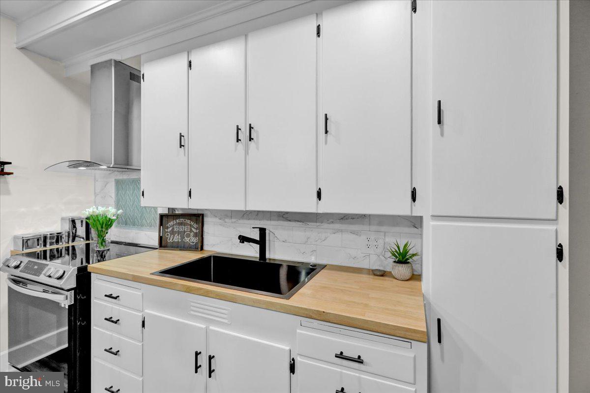 SOUTH 12TH ST AREA - Residential