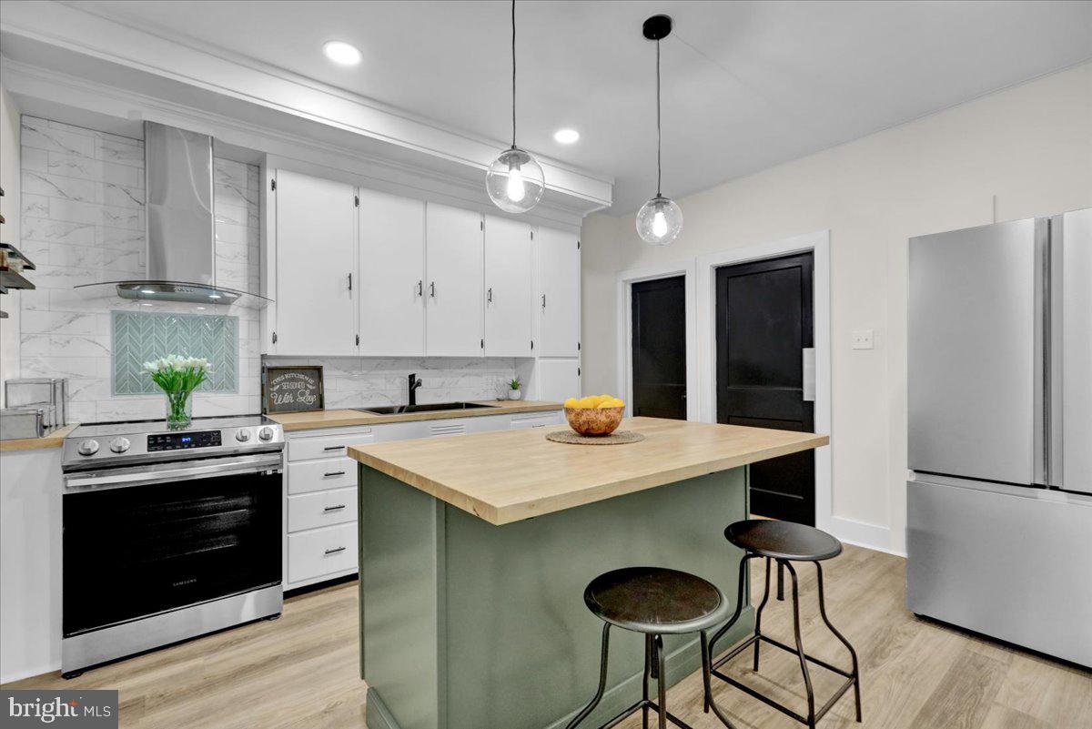 SOUTH 12TH ST AREA - Residential