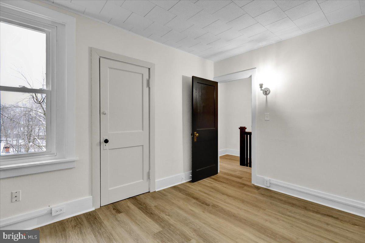 SOUTH 12TH ST AREA - Residential