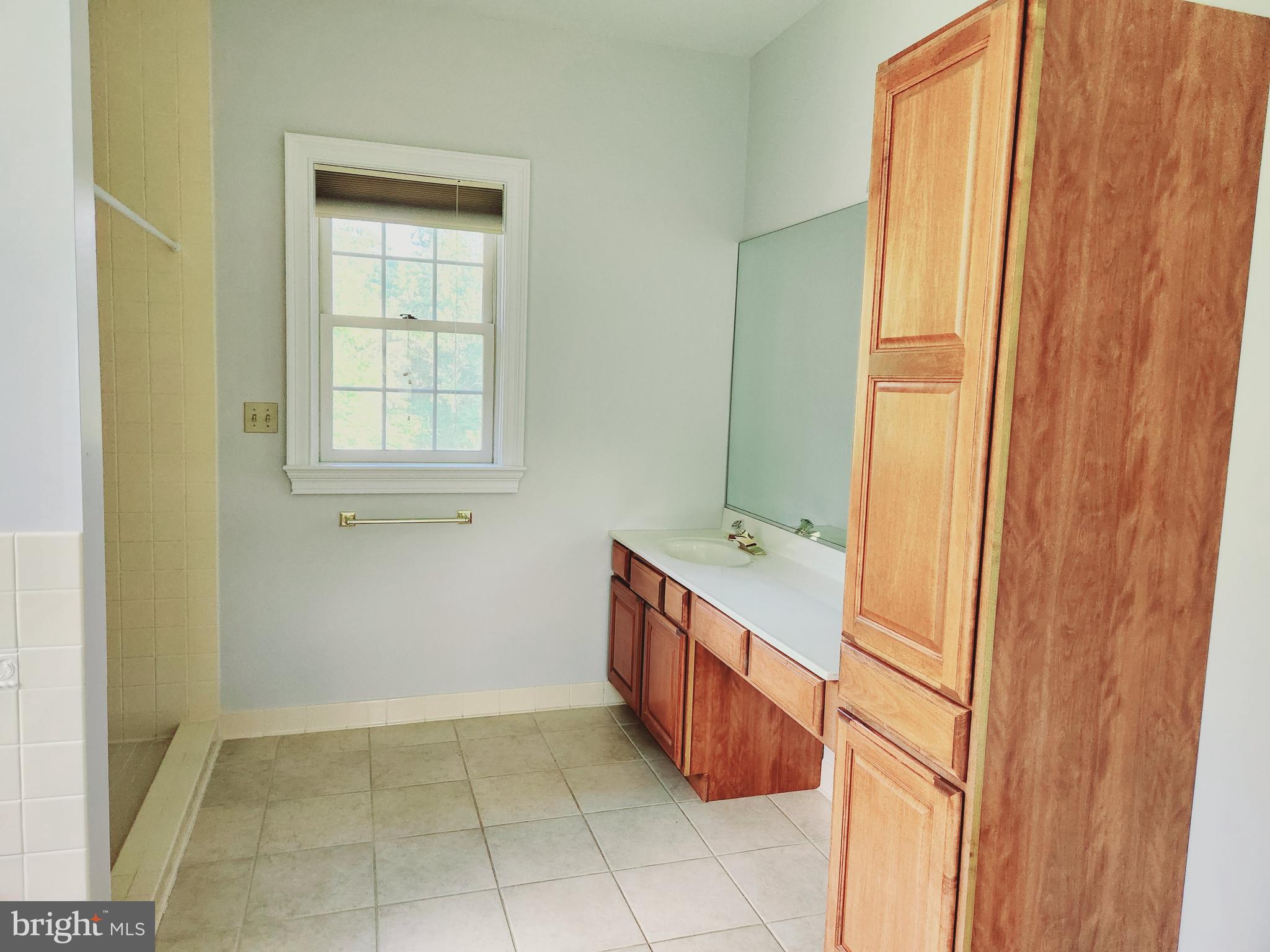 METES & BOUNDS - Residential Lease