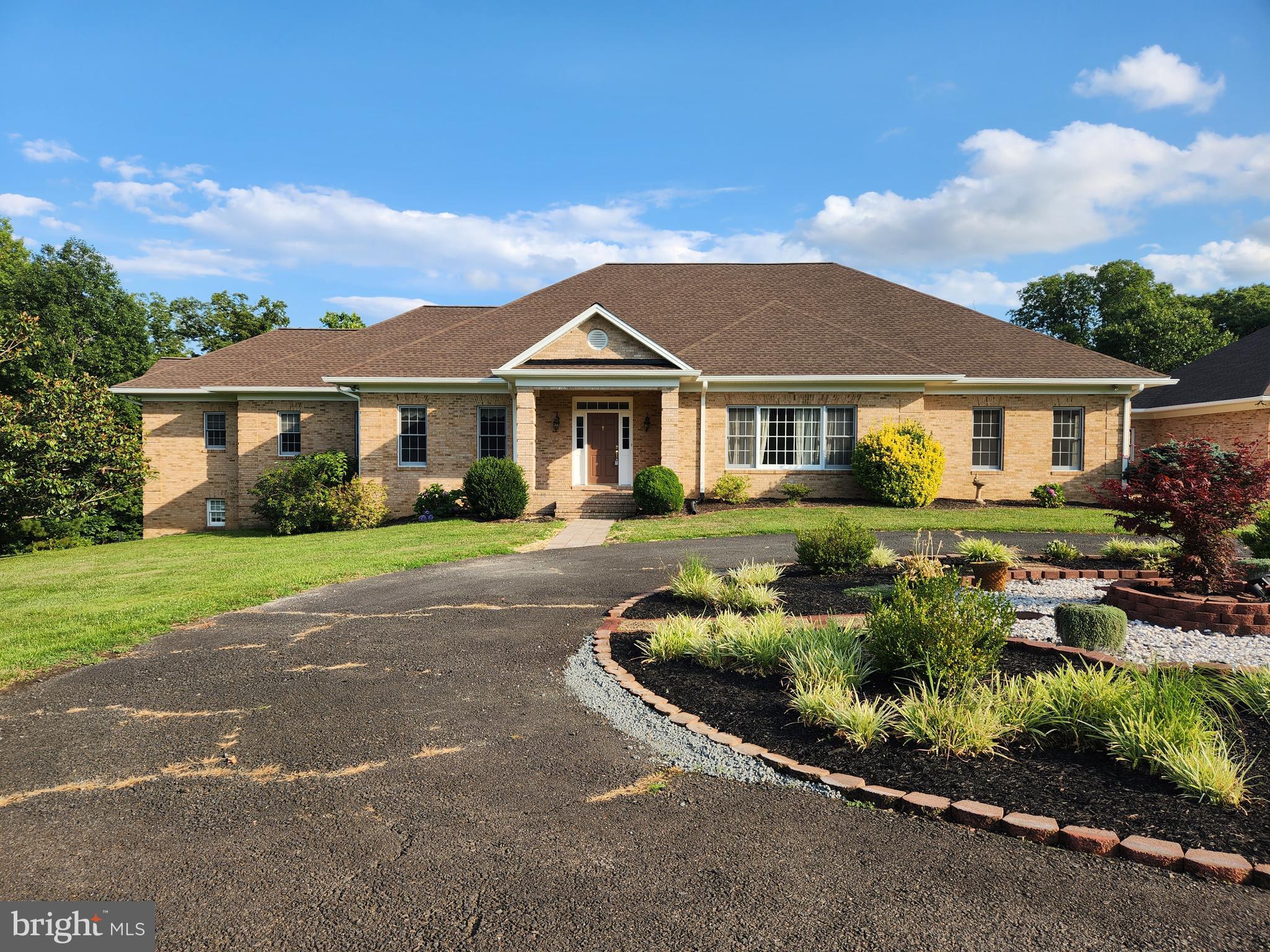 METES & BOUNDS - Residential Lease