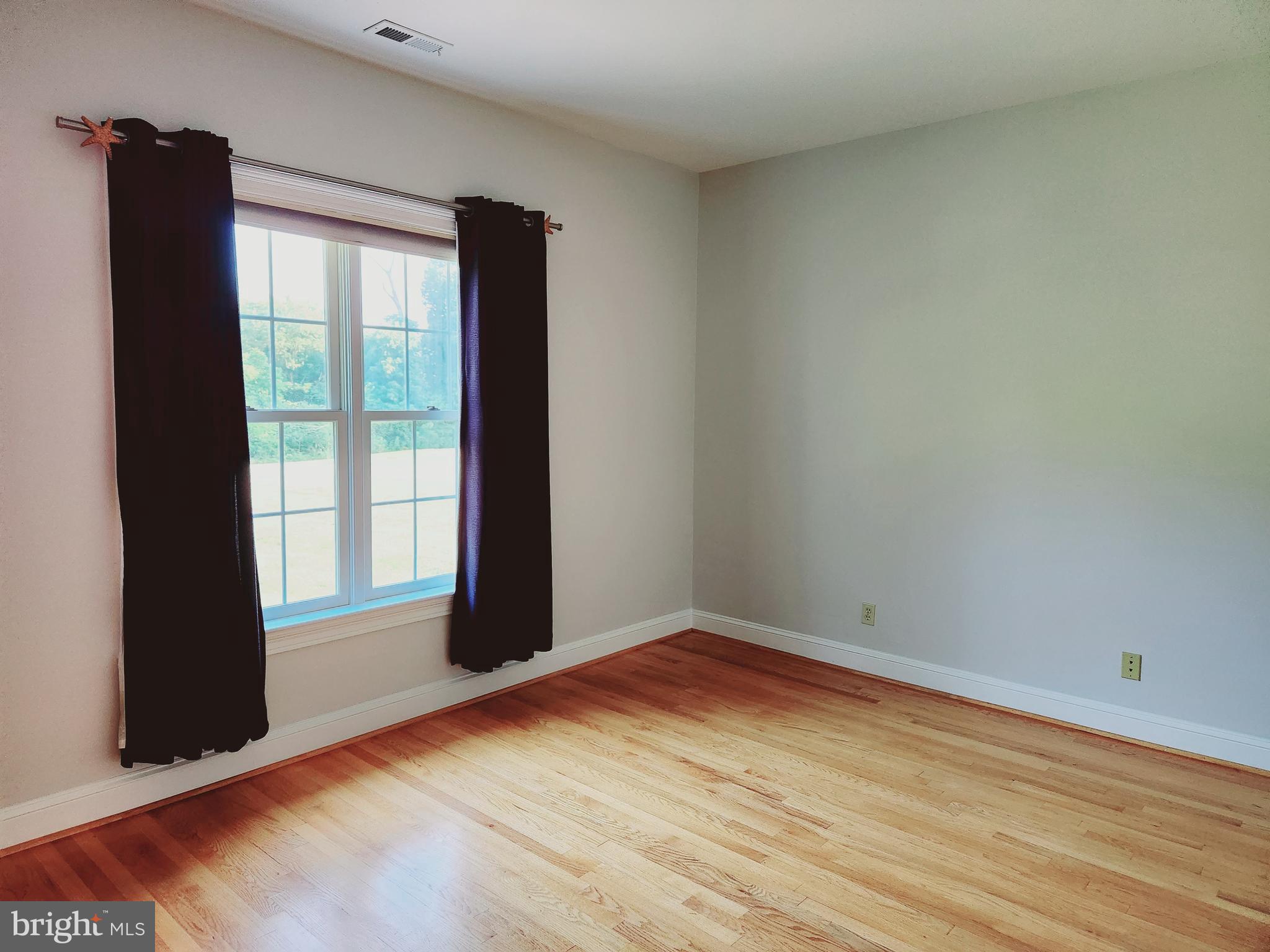 METES & BOUNDS - Residential Lease