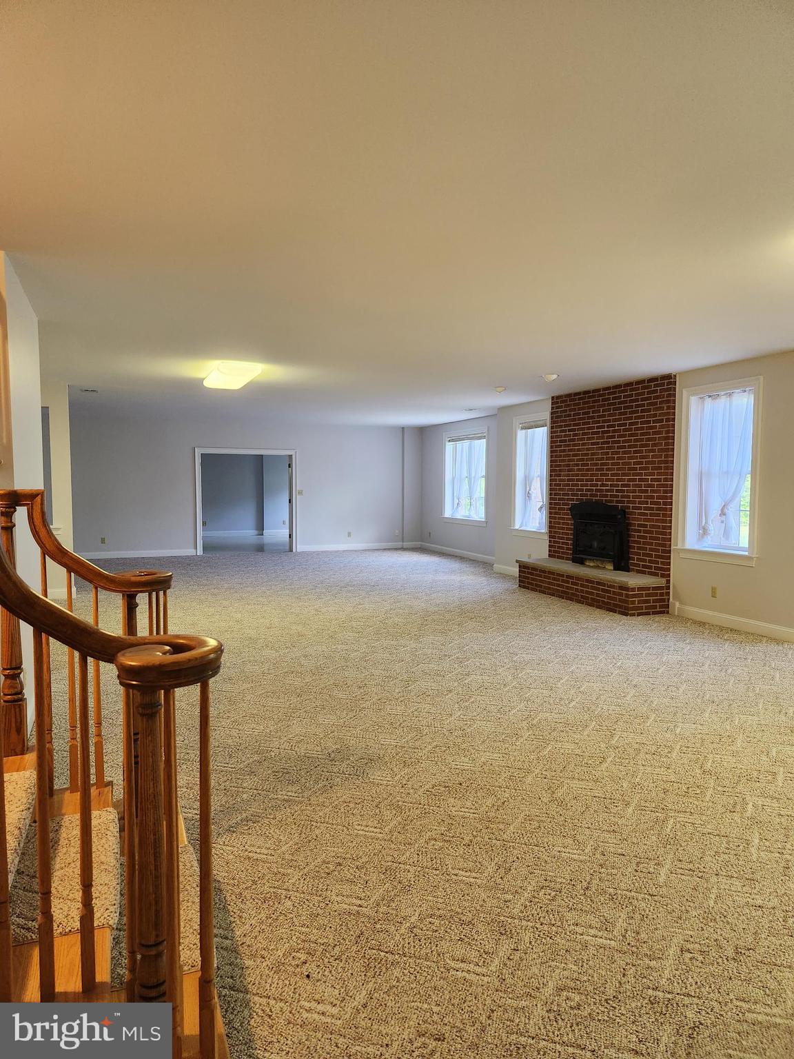 METES & BOUNDS - Residential Lease