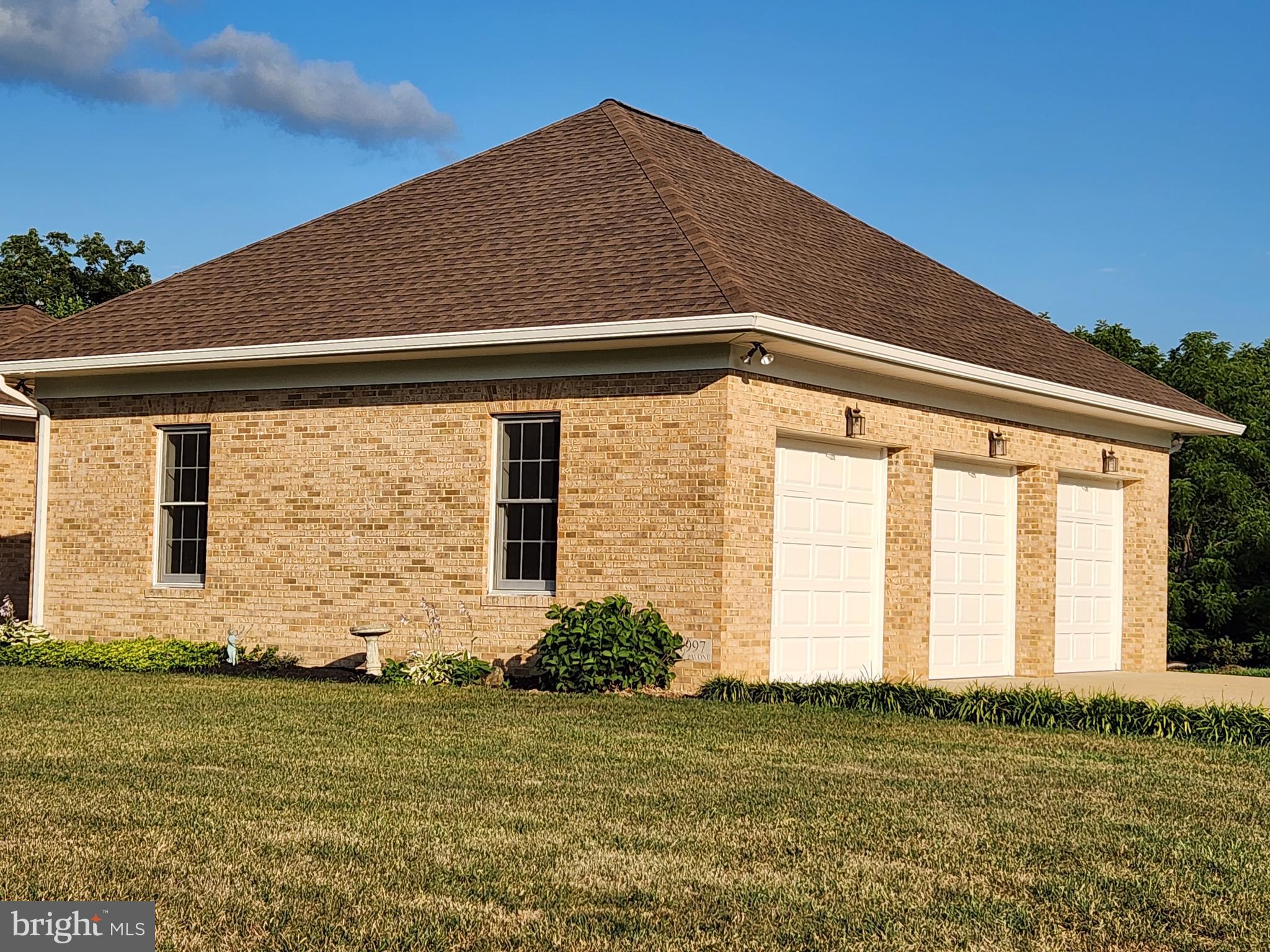 METES & BOUNDS - Residential Lease