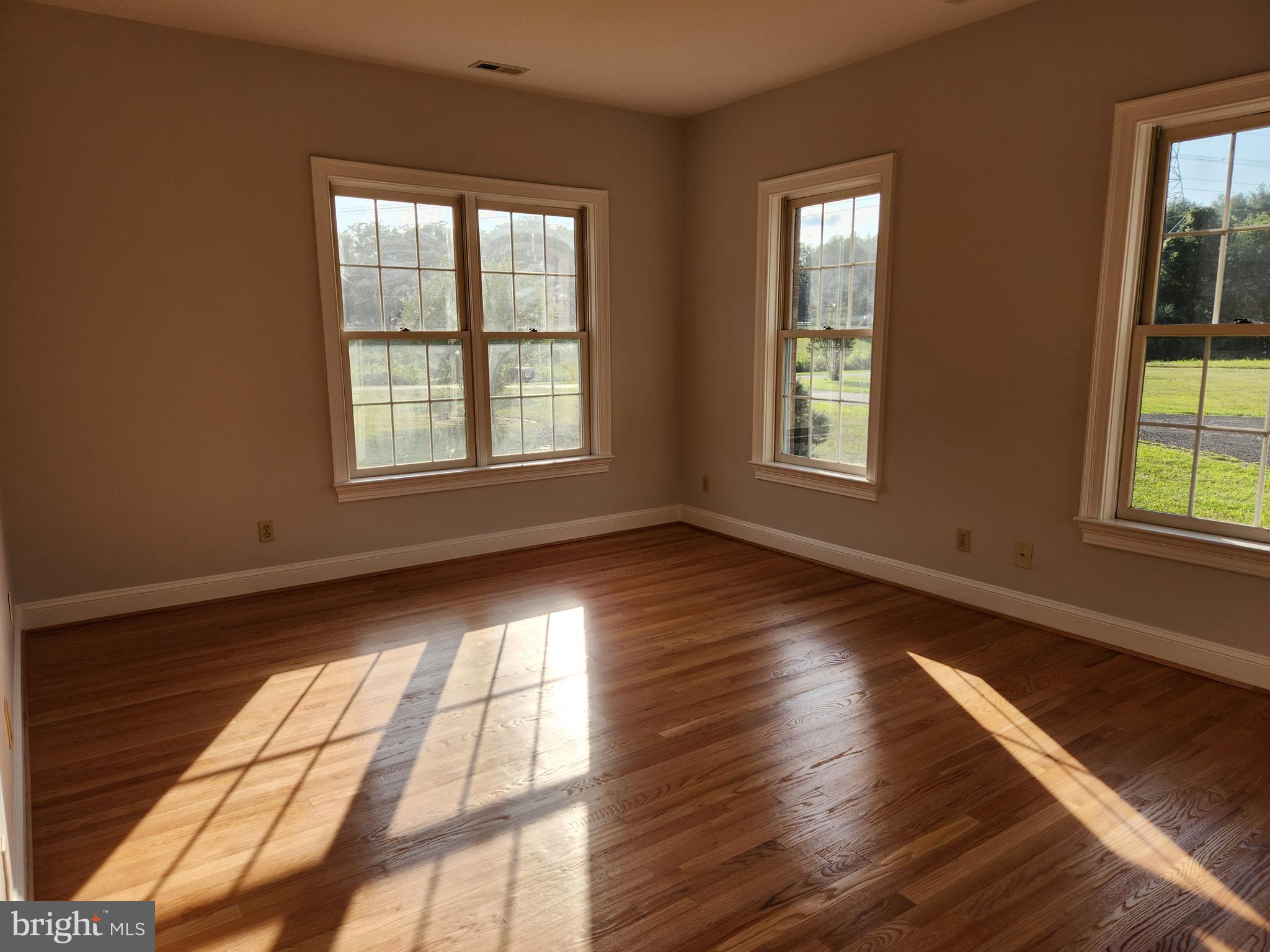 METES & BOUNDS - Residential Lease