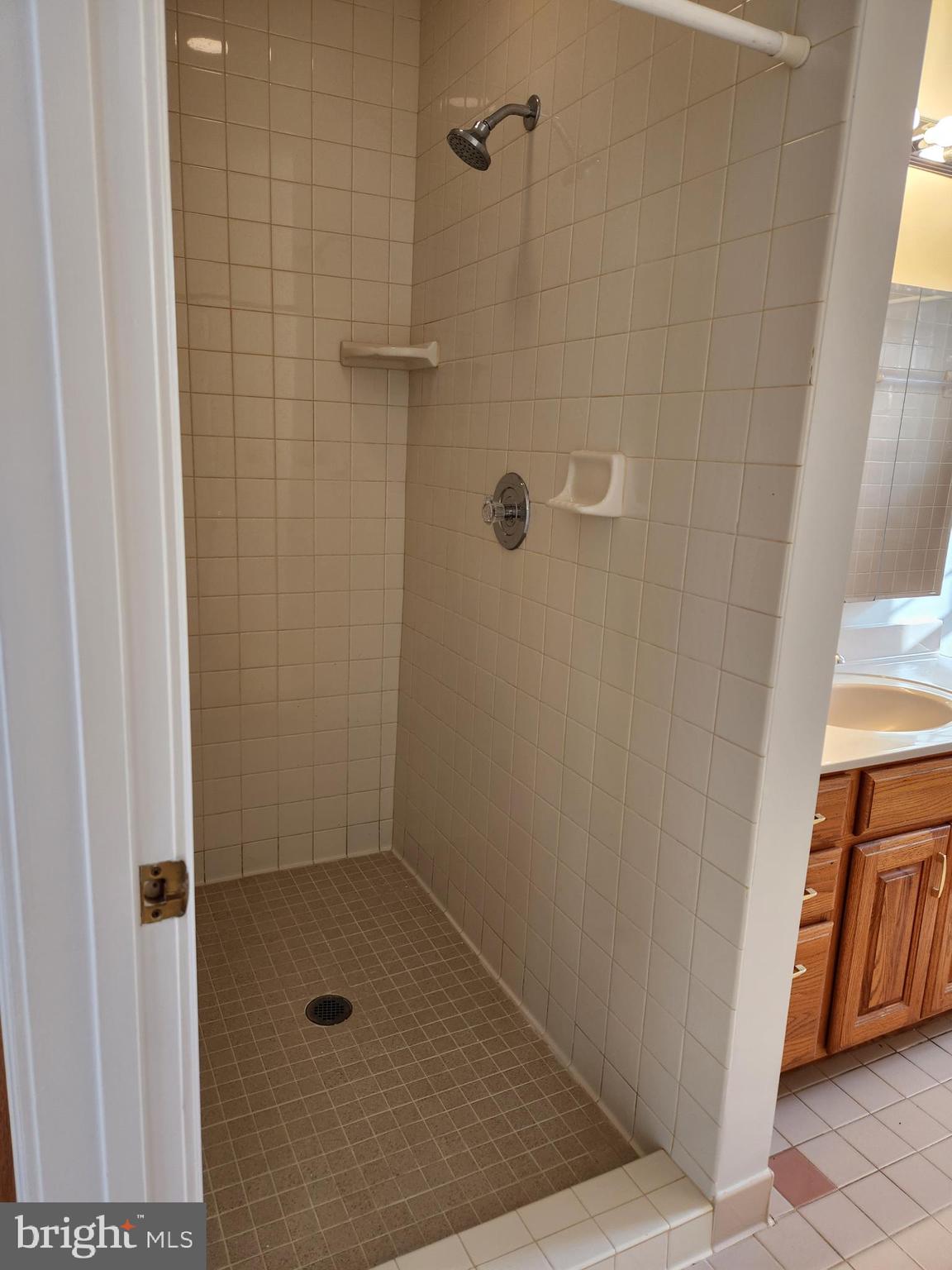 METES & BOUNDS - Residential Lease