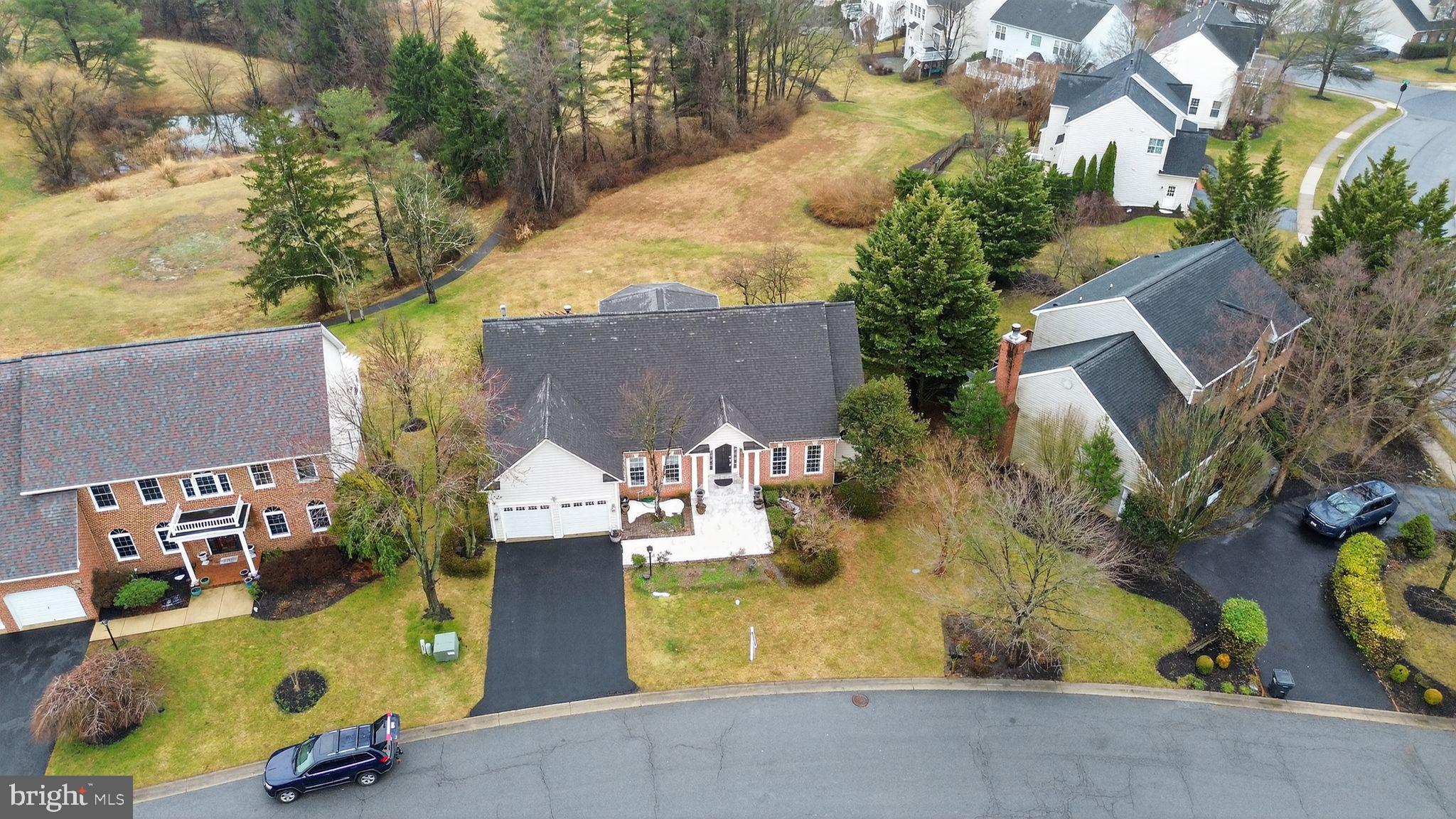 11103 EAGLETRACE DRIVE