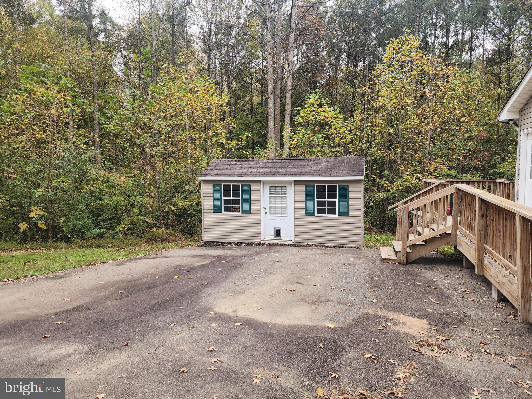 CAYWOODS* - Residential