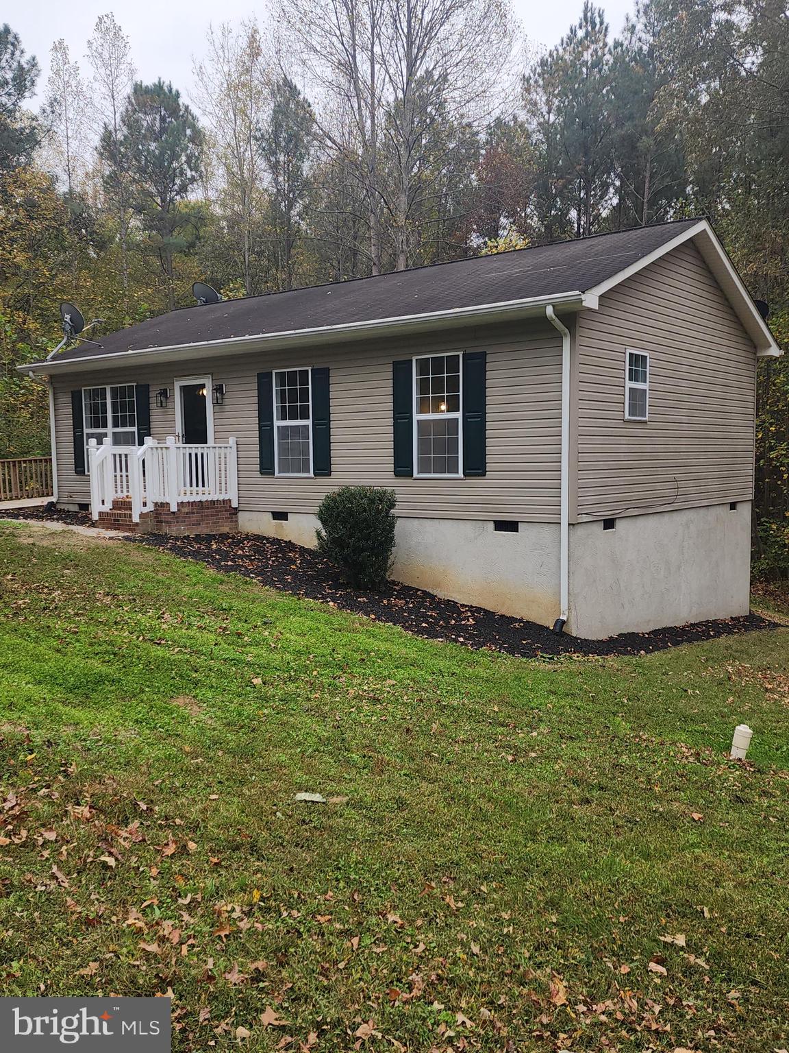 CAYWOODS* - Residential